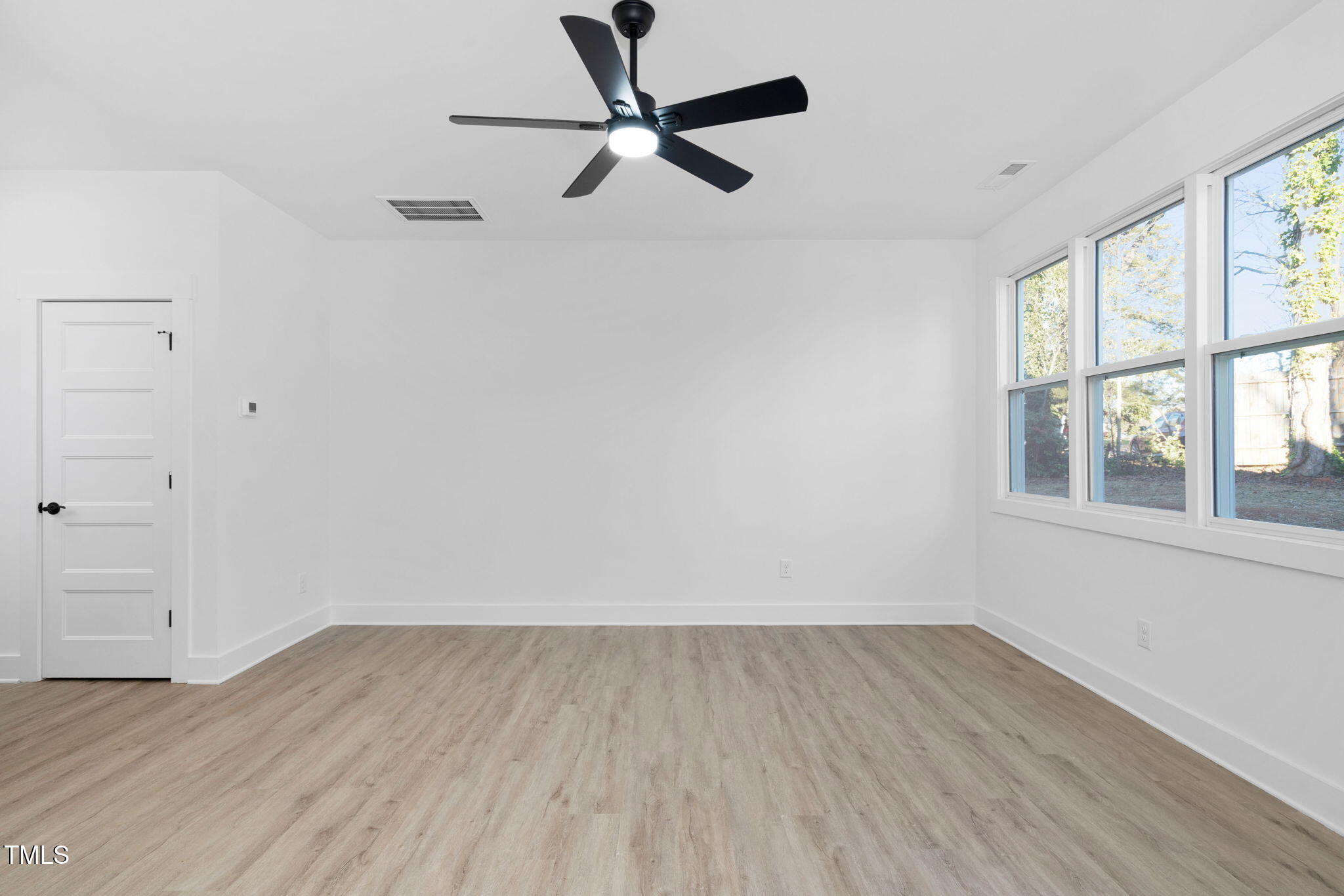 329 Roxboro Street Property Photo 13