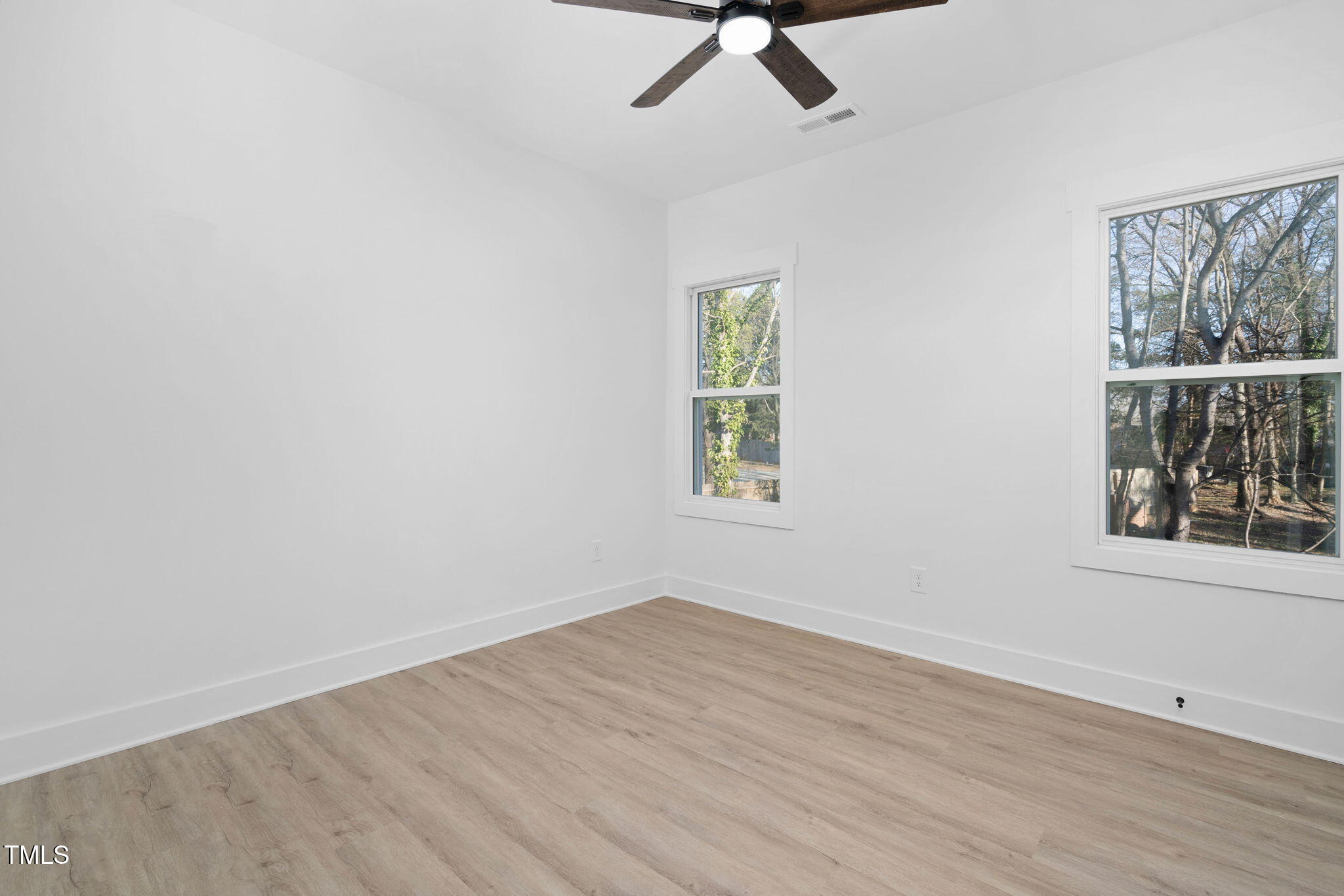 329 Roxboro Street Property Photo 24