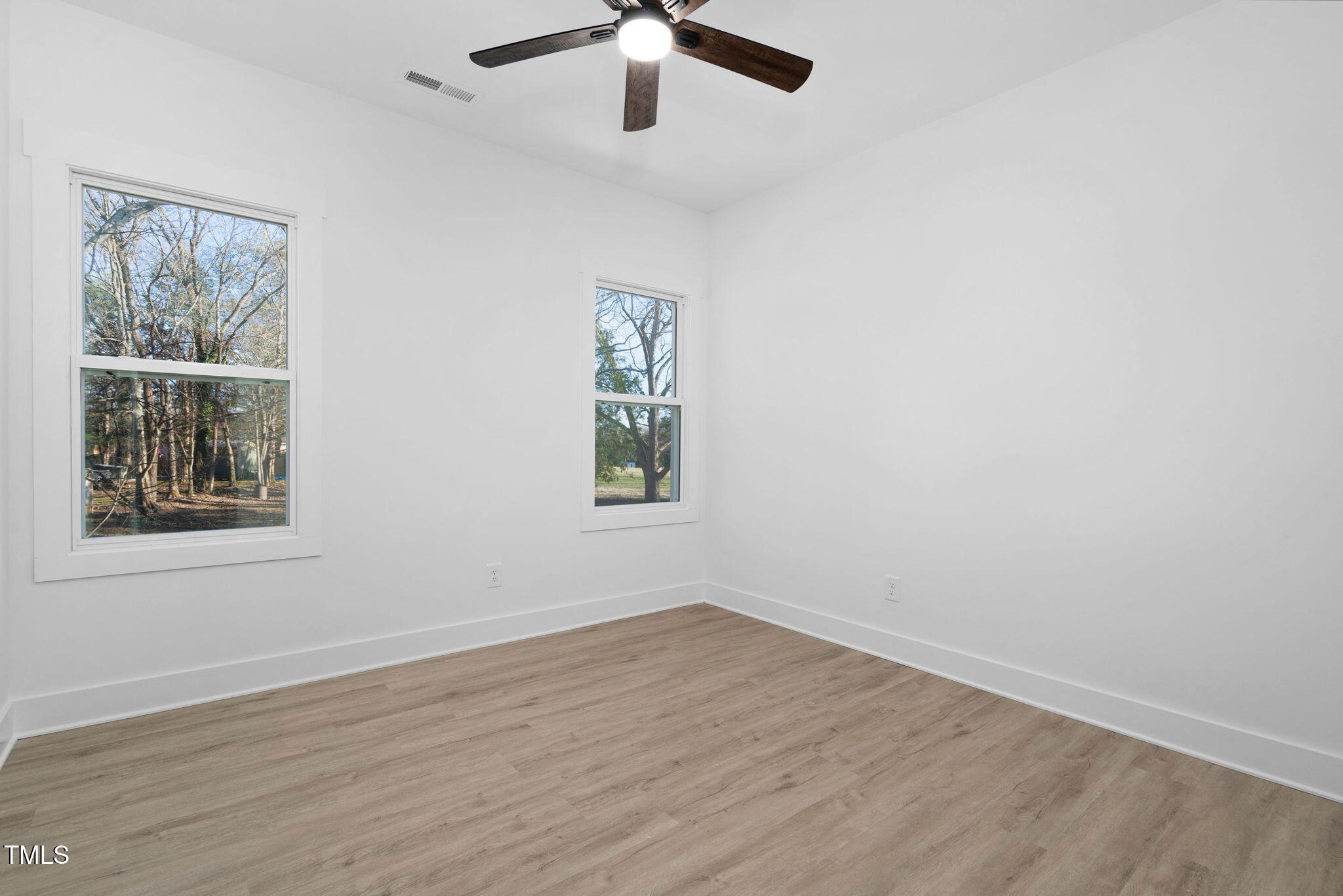 329 Roxboro Street Property Photo 27