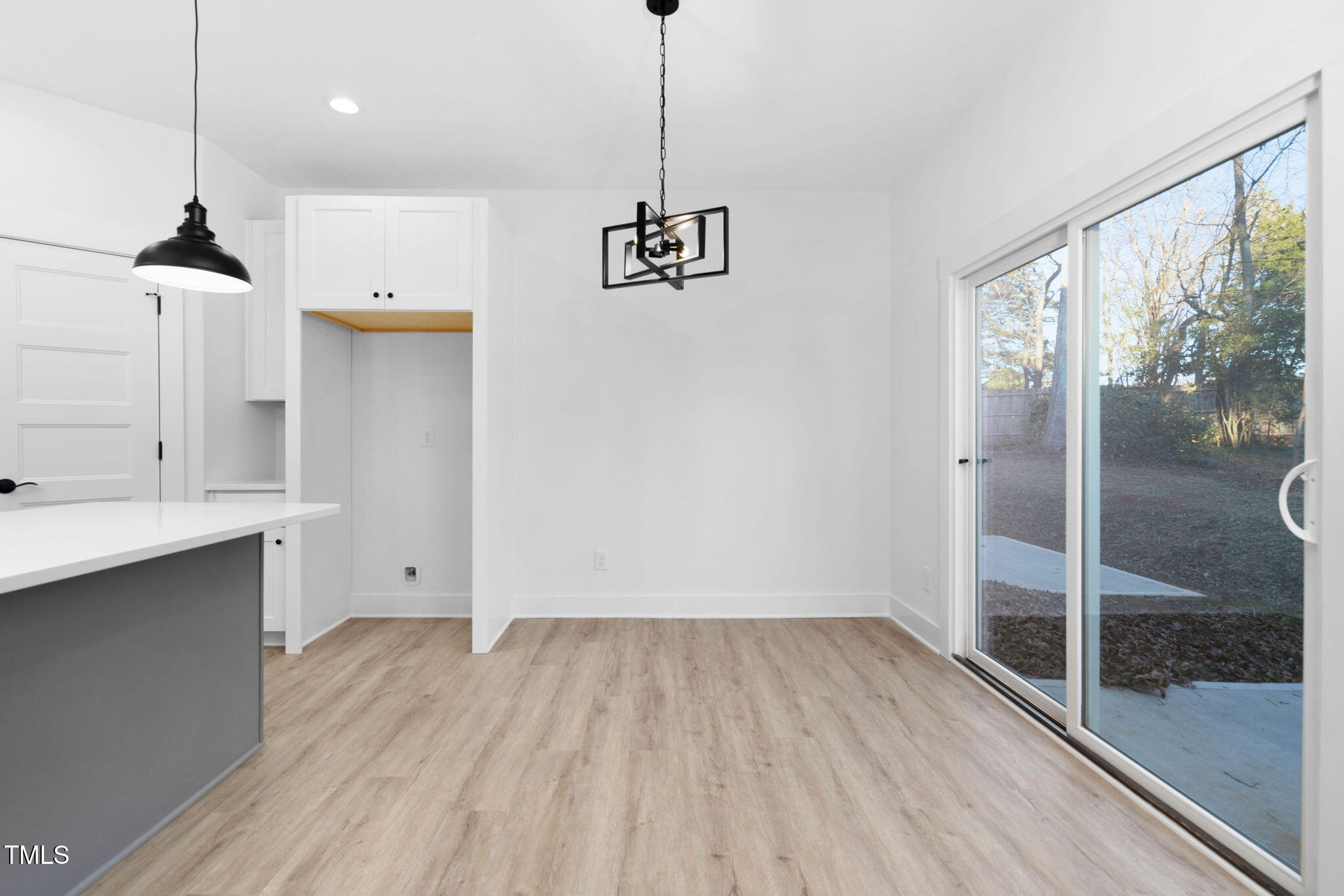 331 Roxboro Street Property Photo 13
