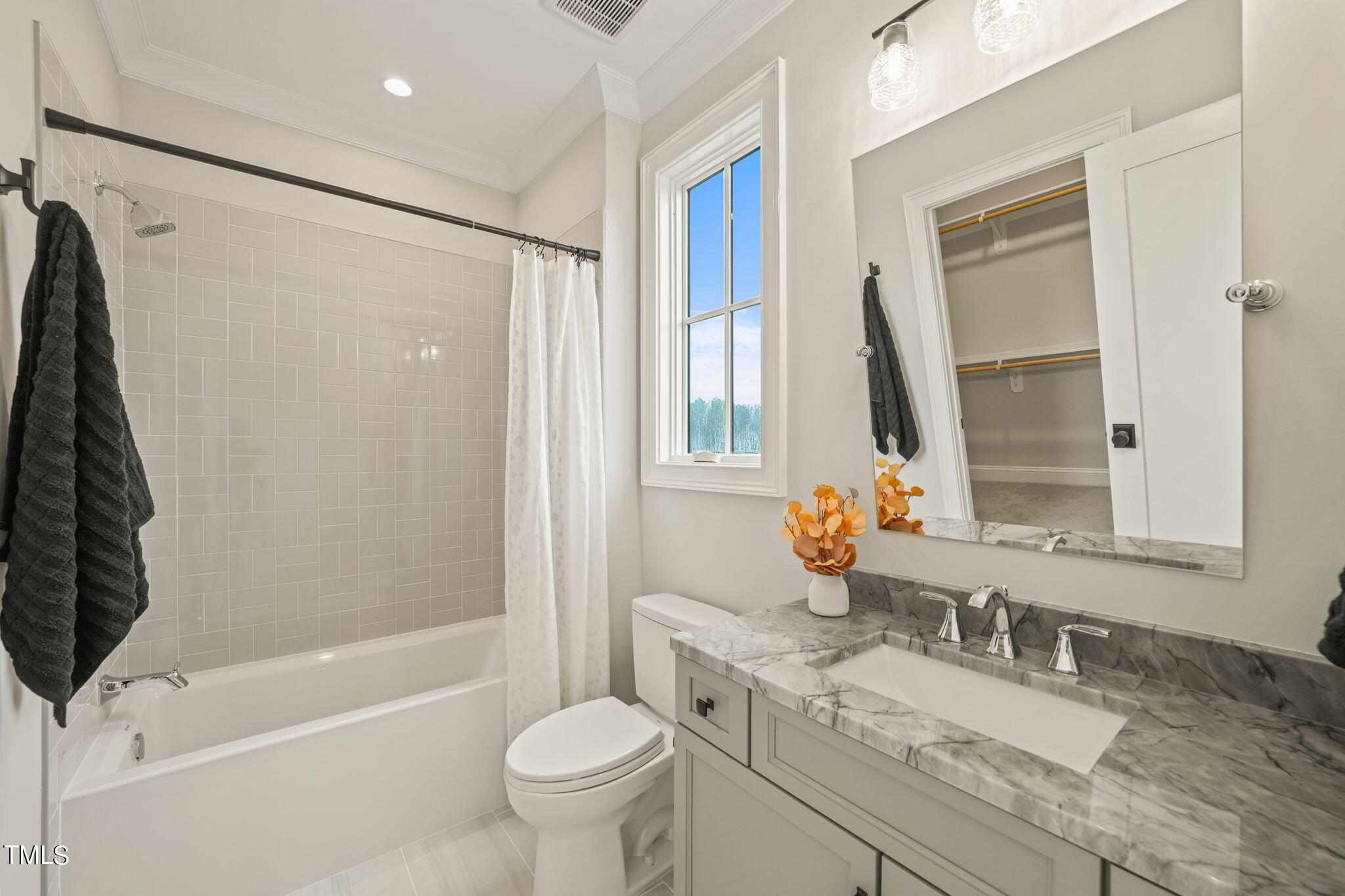 1621 Legacy Ridge Lane Property Photo 48