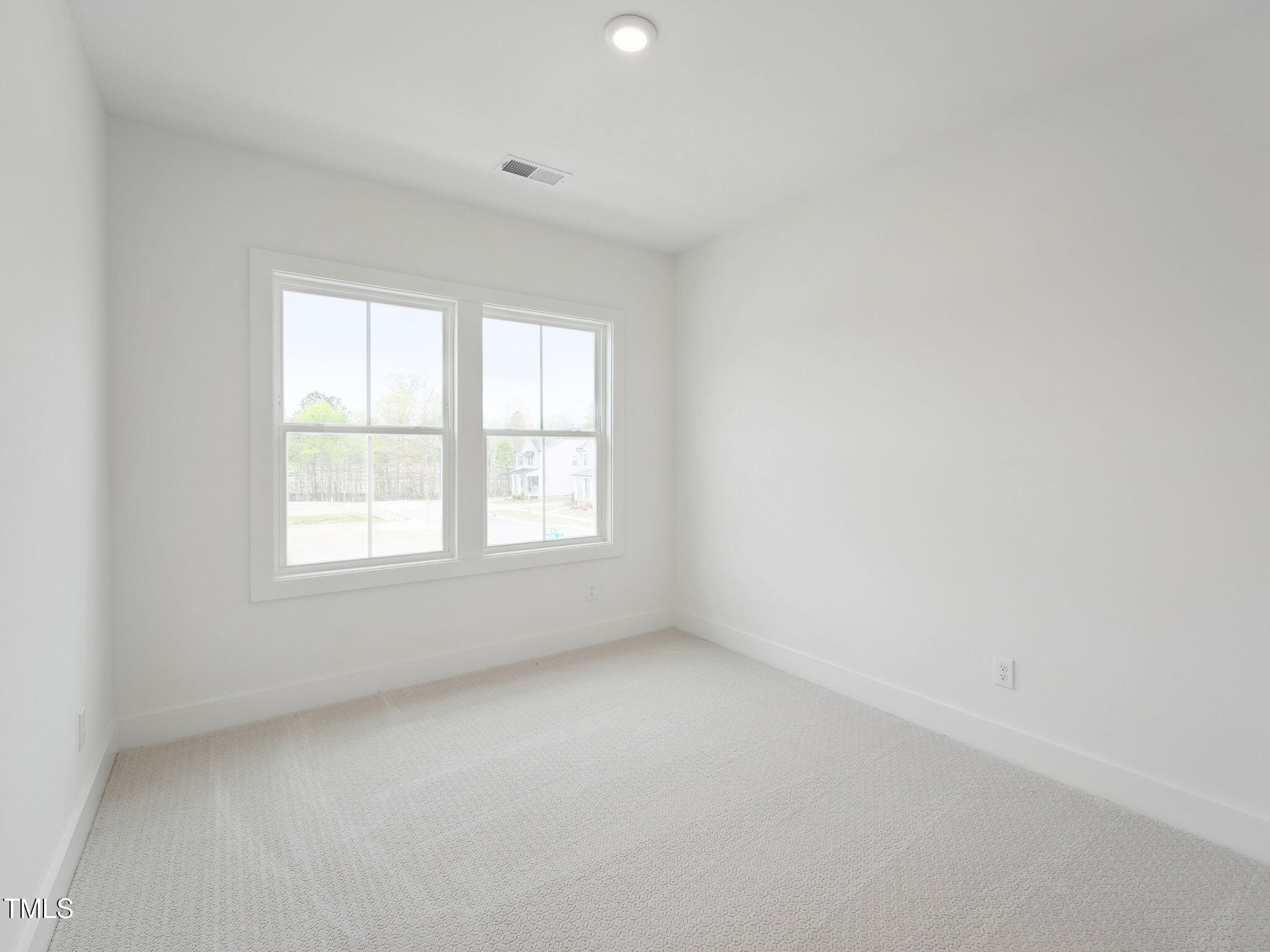 814 Barlow Drive Property Photo 15
