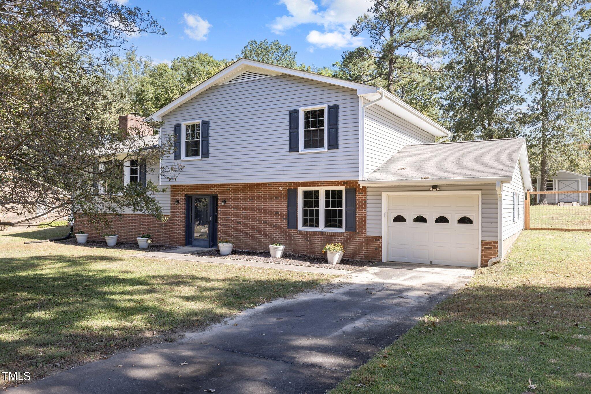 1224 Hedrick Drive Property Photo 1