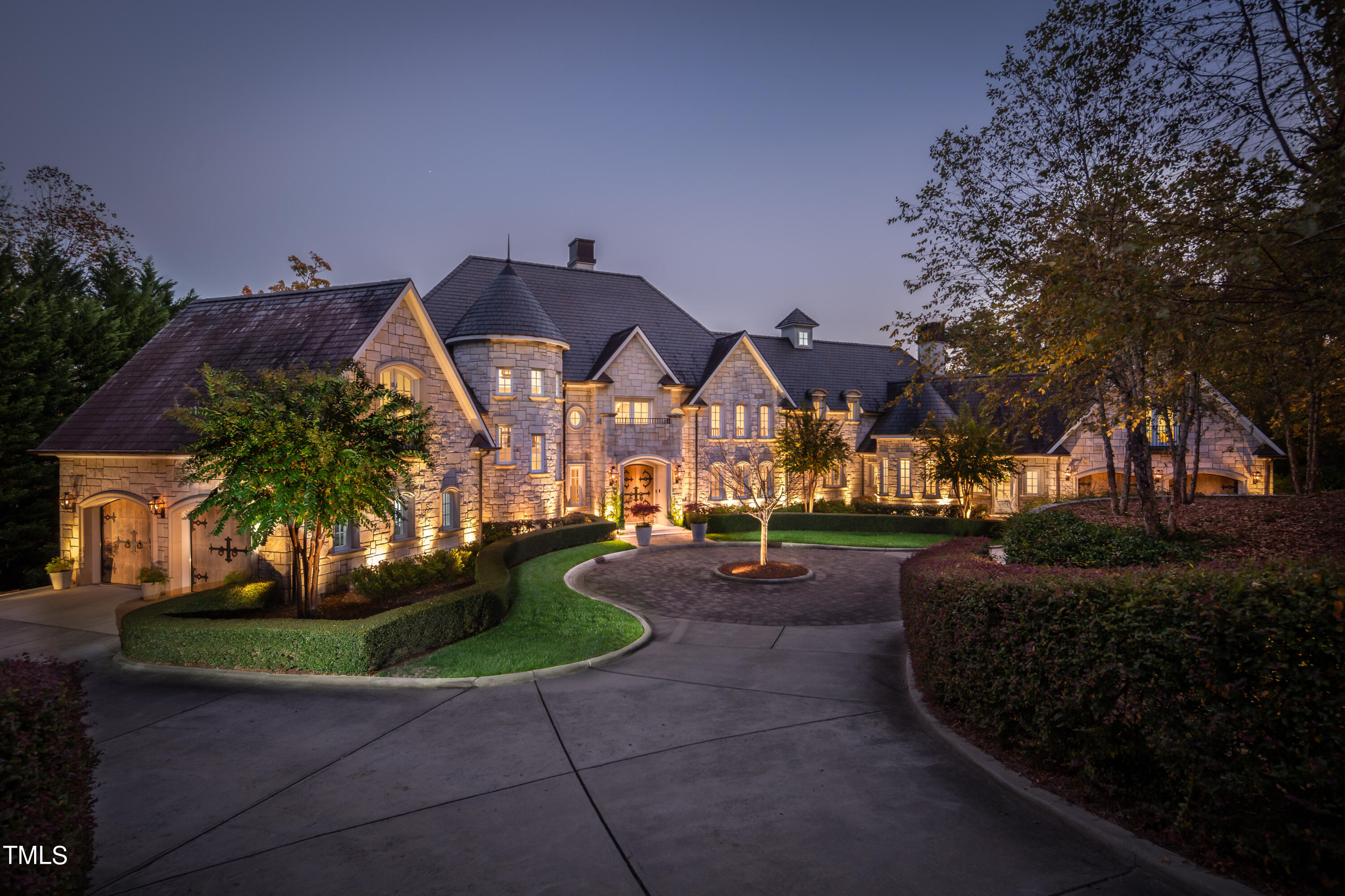 32529 Archdale Property Photo