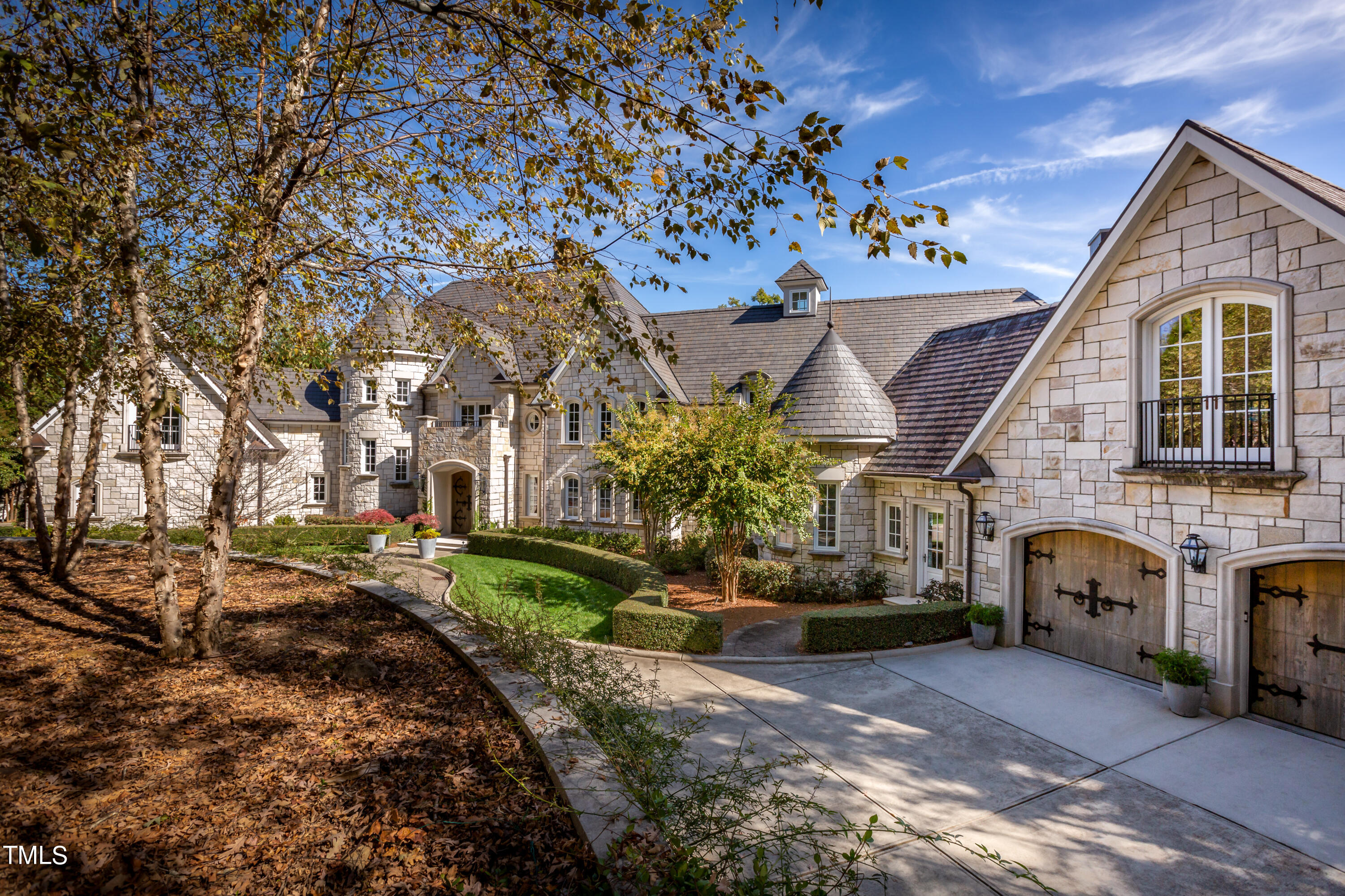 32529 Archdale Property Photo 6