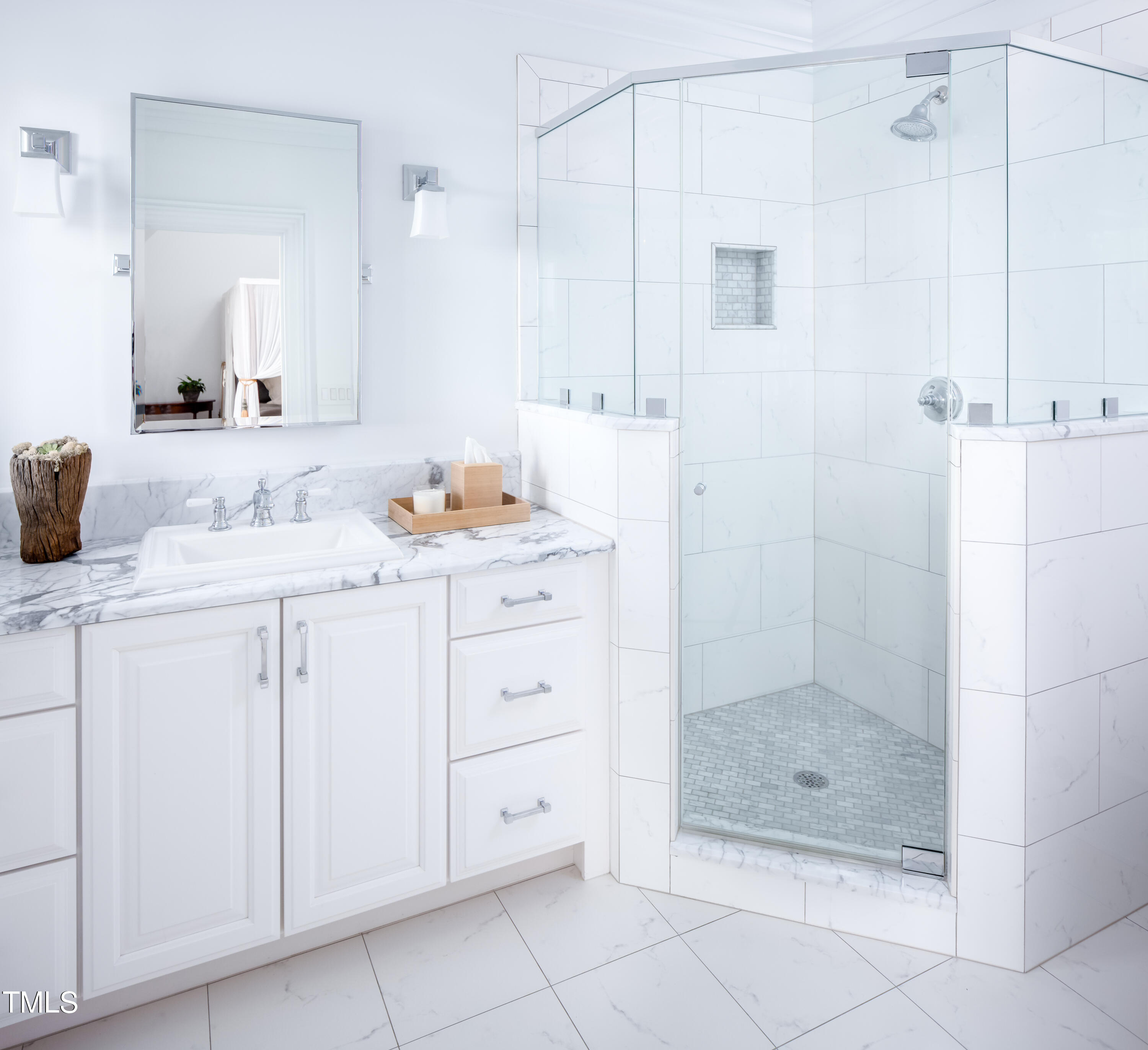 32529 Archdale Property Photo 41