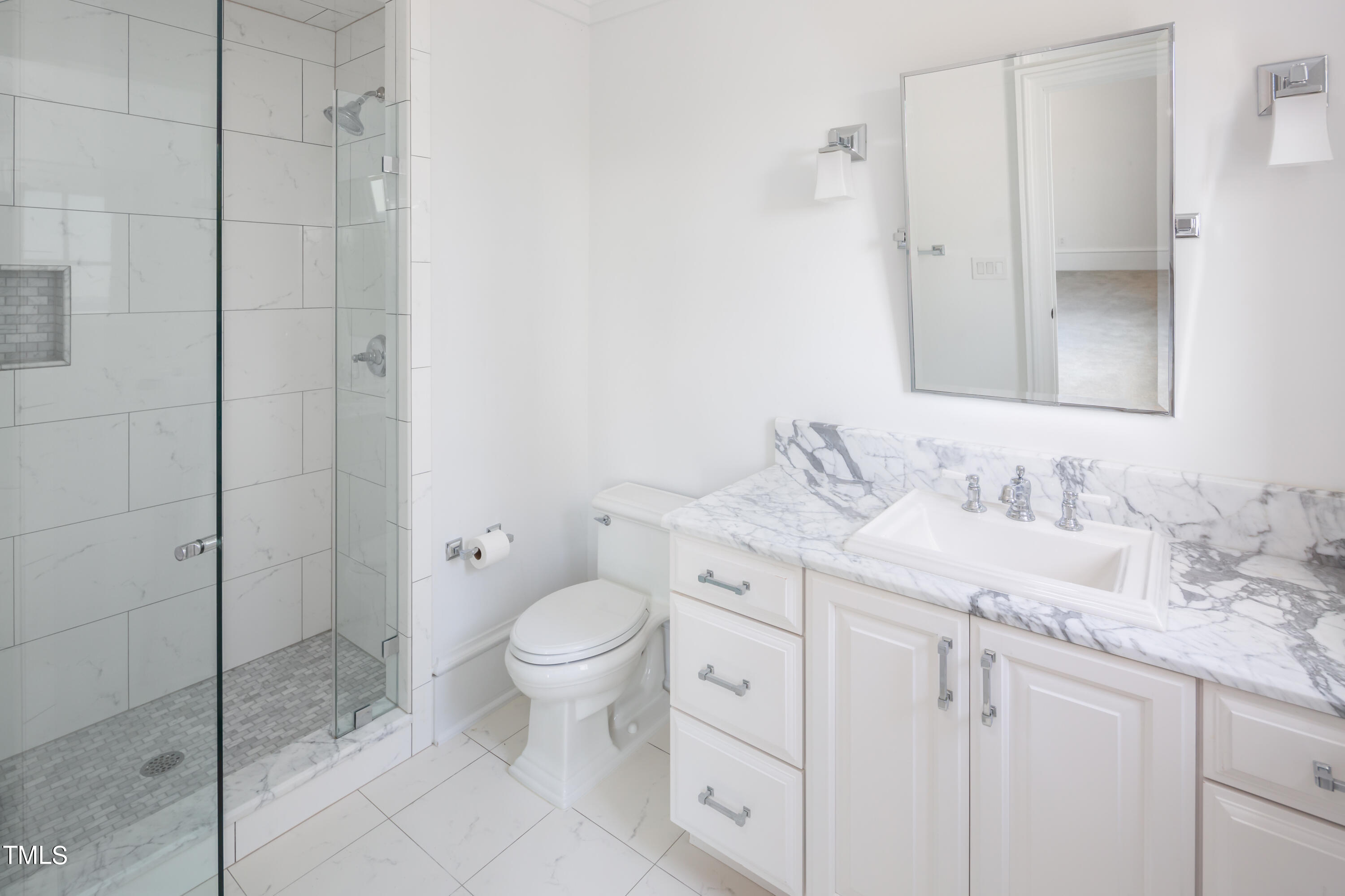 32529 Archdale Property Photo 54