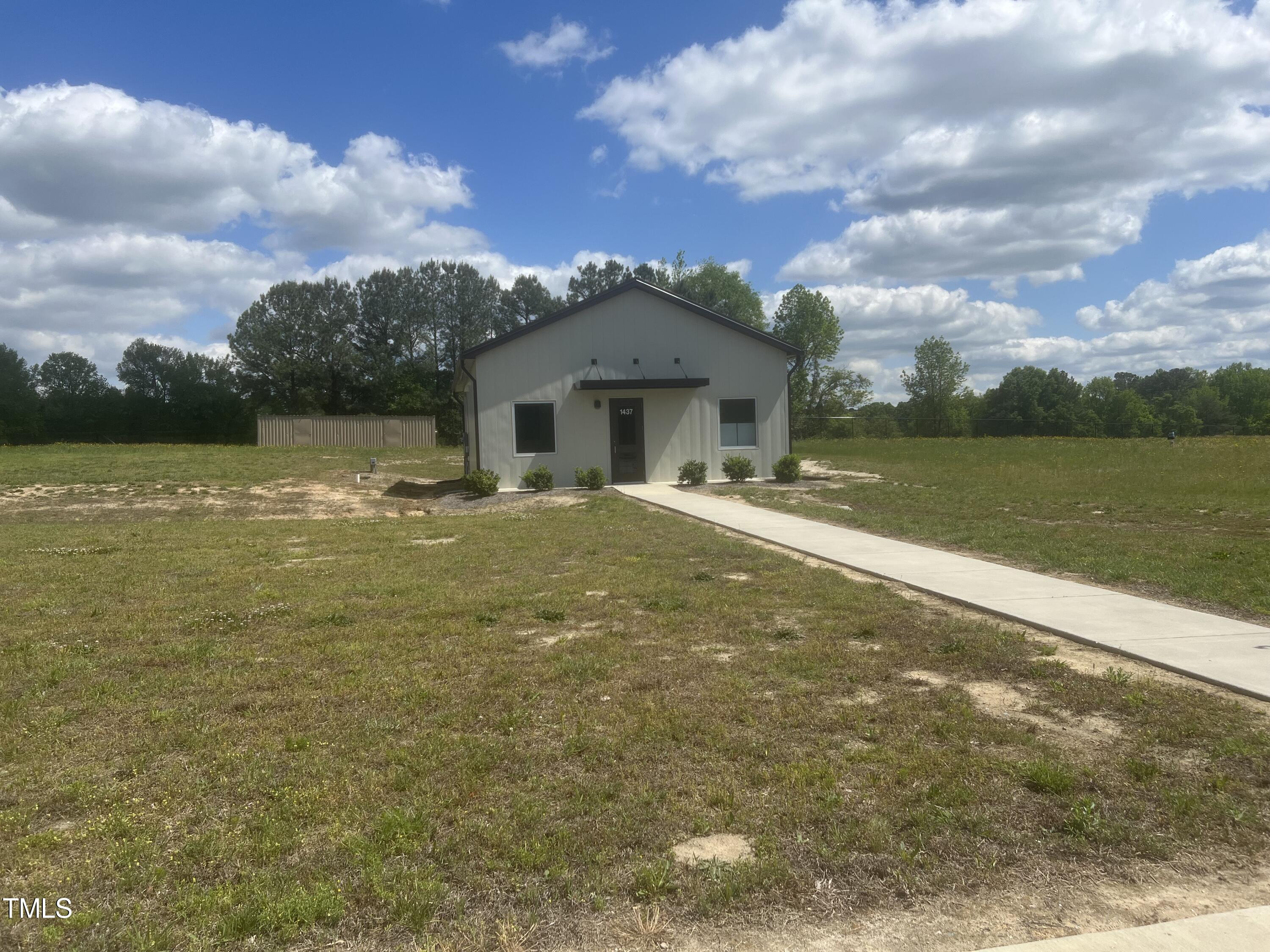 1437 Mack Todd Road Property Photo 5