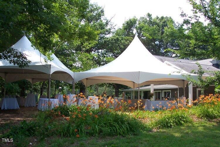 144 Celebrity Dairy Way Property Photo 11