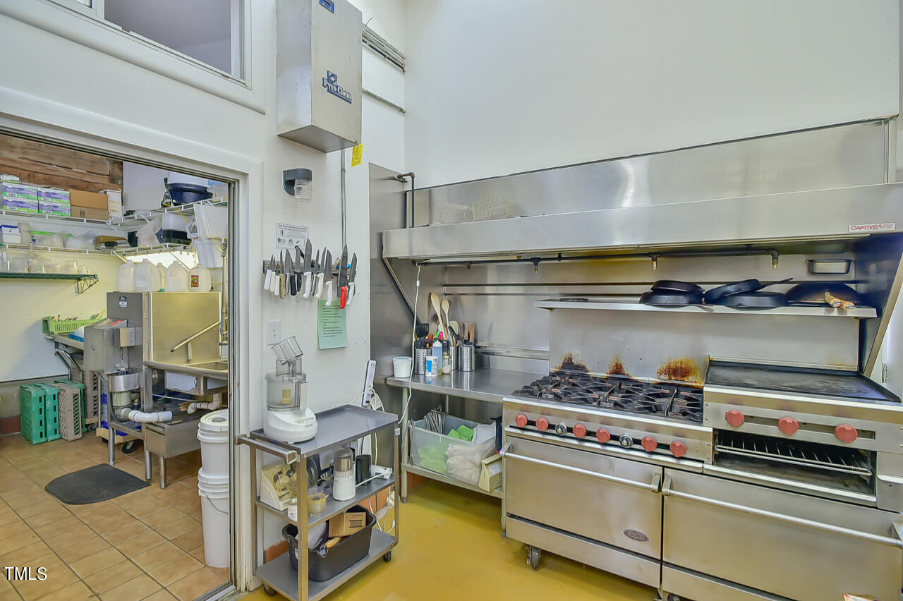 144 Celebrity Dairy Way Property Photo 24