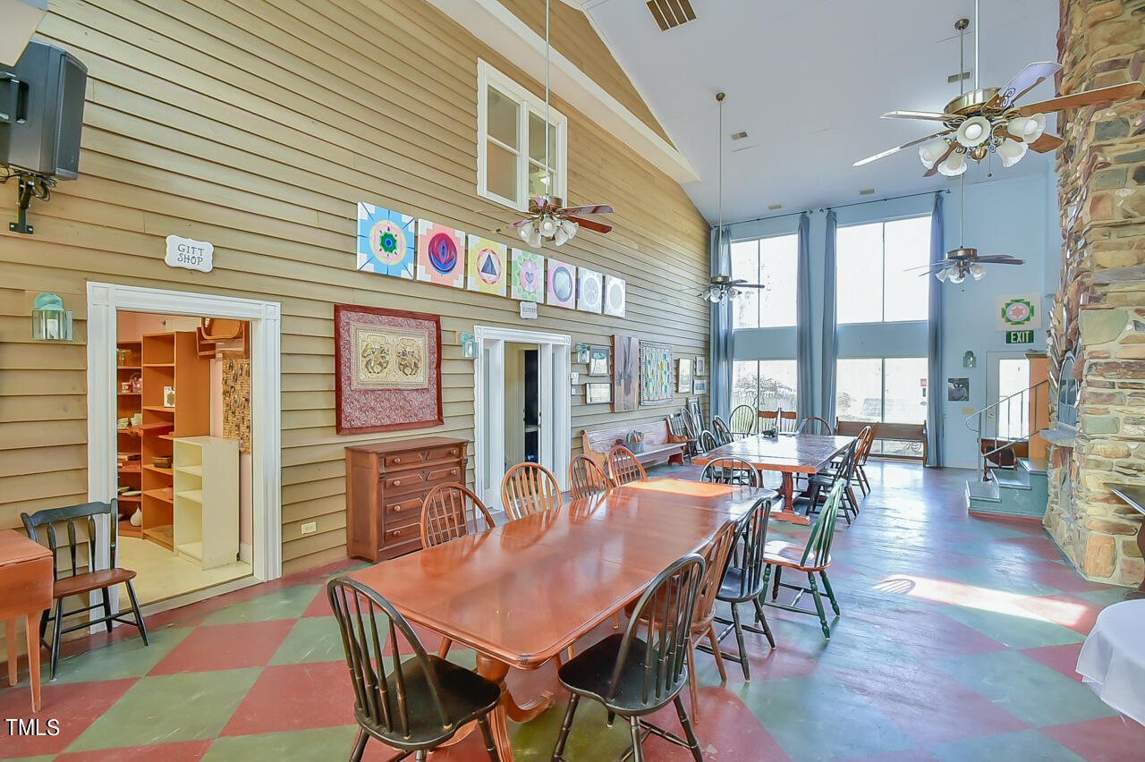 144 Celebrity Dairy Way Property Photo 27