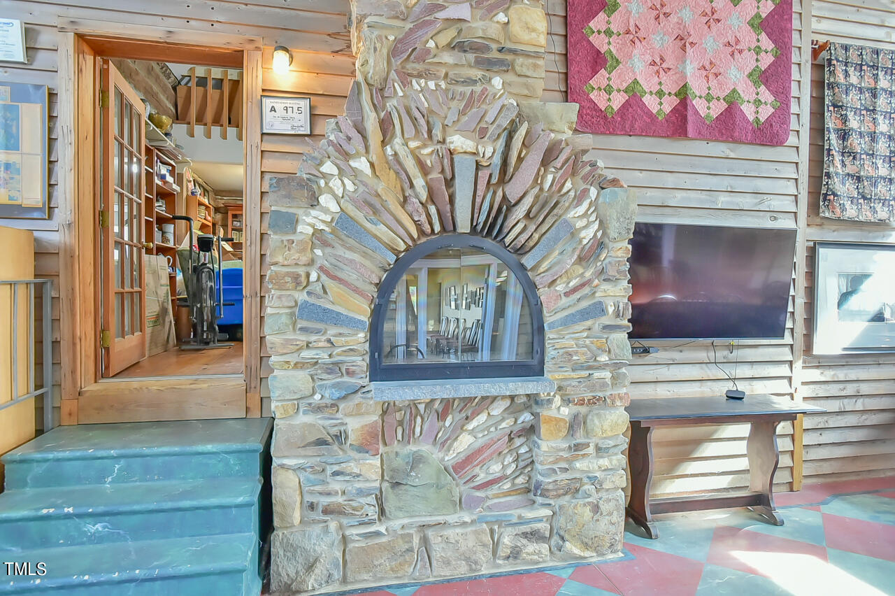 144 Celebrity Dairy Way Property Photo 31