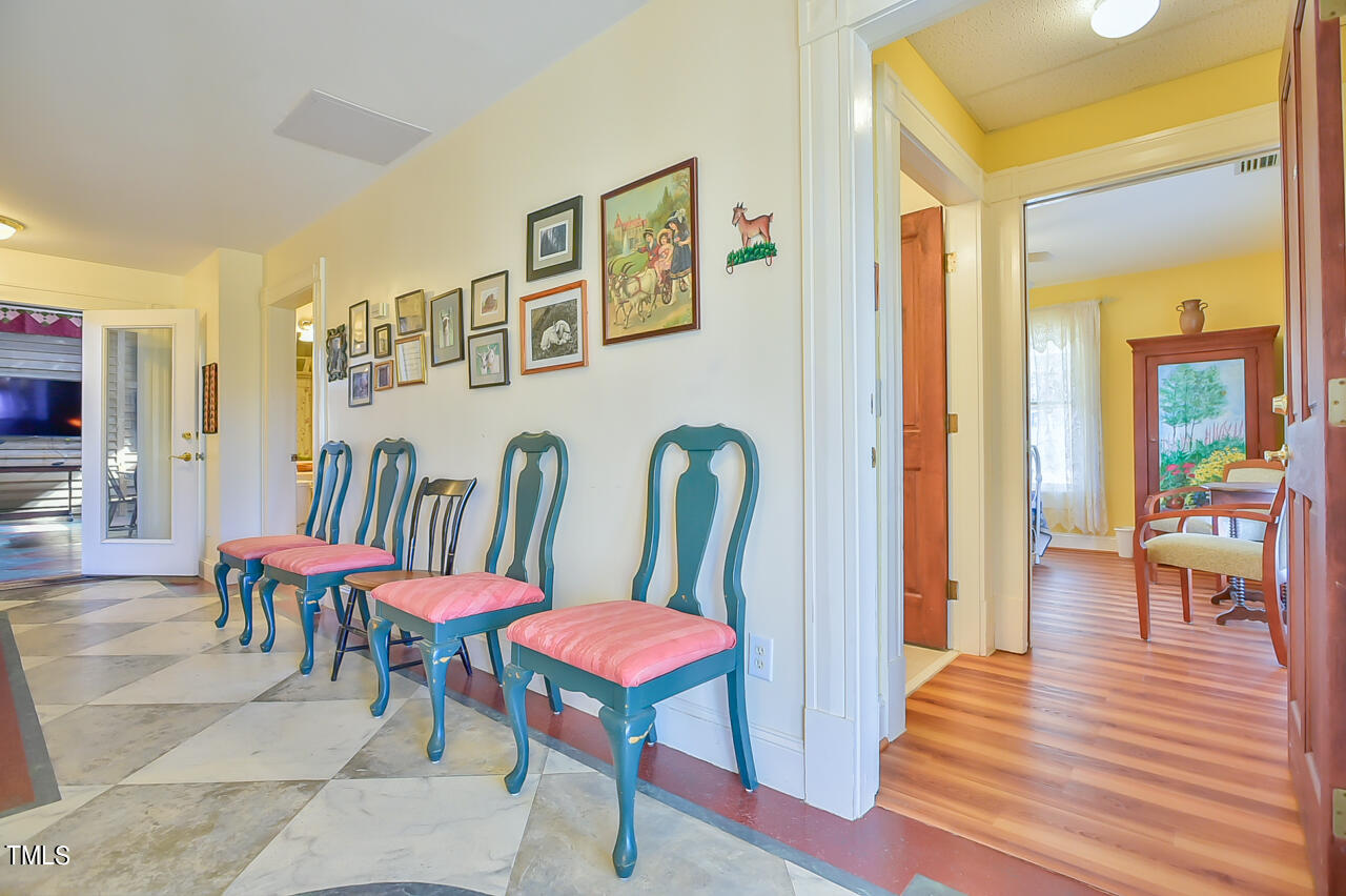 144 Celebrity Dairy Way Property Photo 35