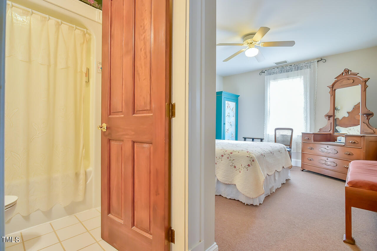 144 Celebrity Dairy Way Property Photo 44