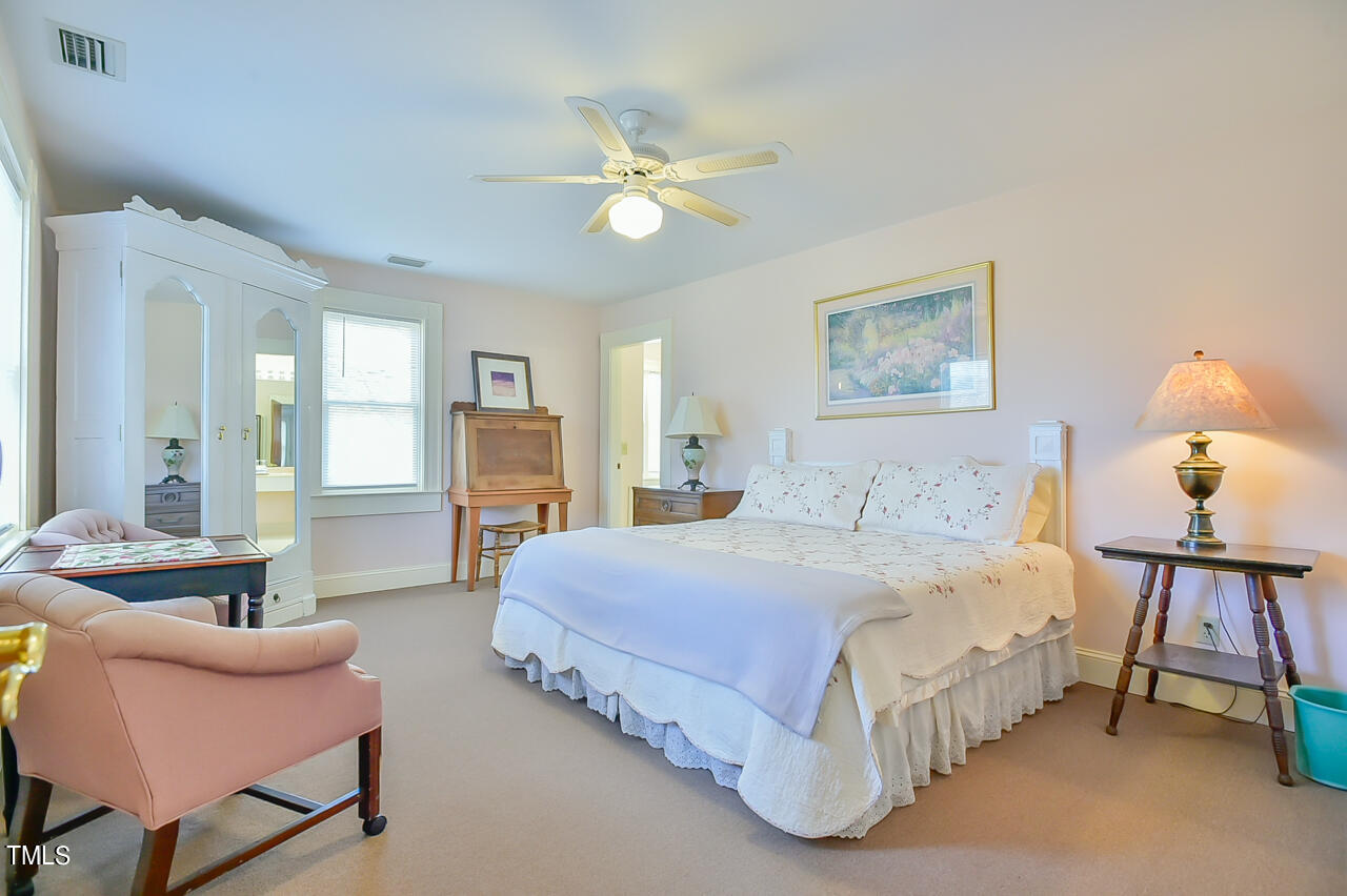 144 Celebrity Dairy Way Property Photo 49