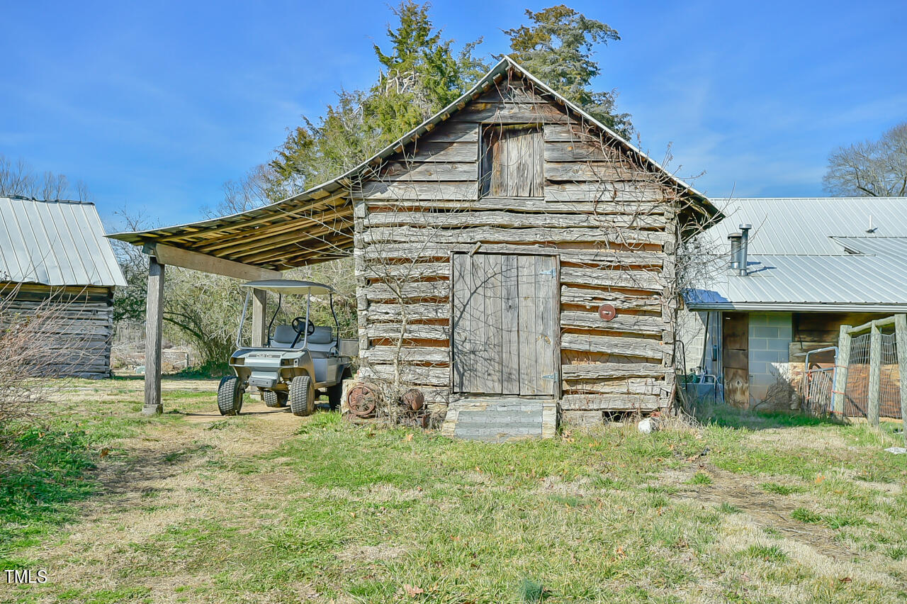 144 Celebrity Dairy Way Property Photo 63