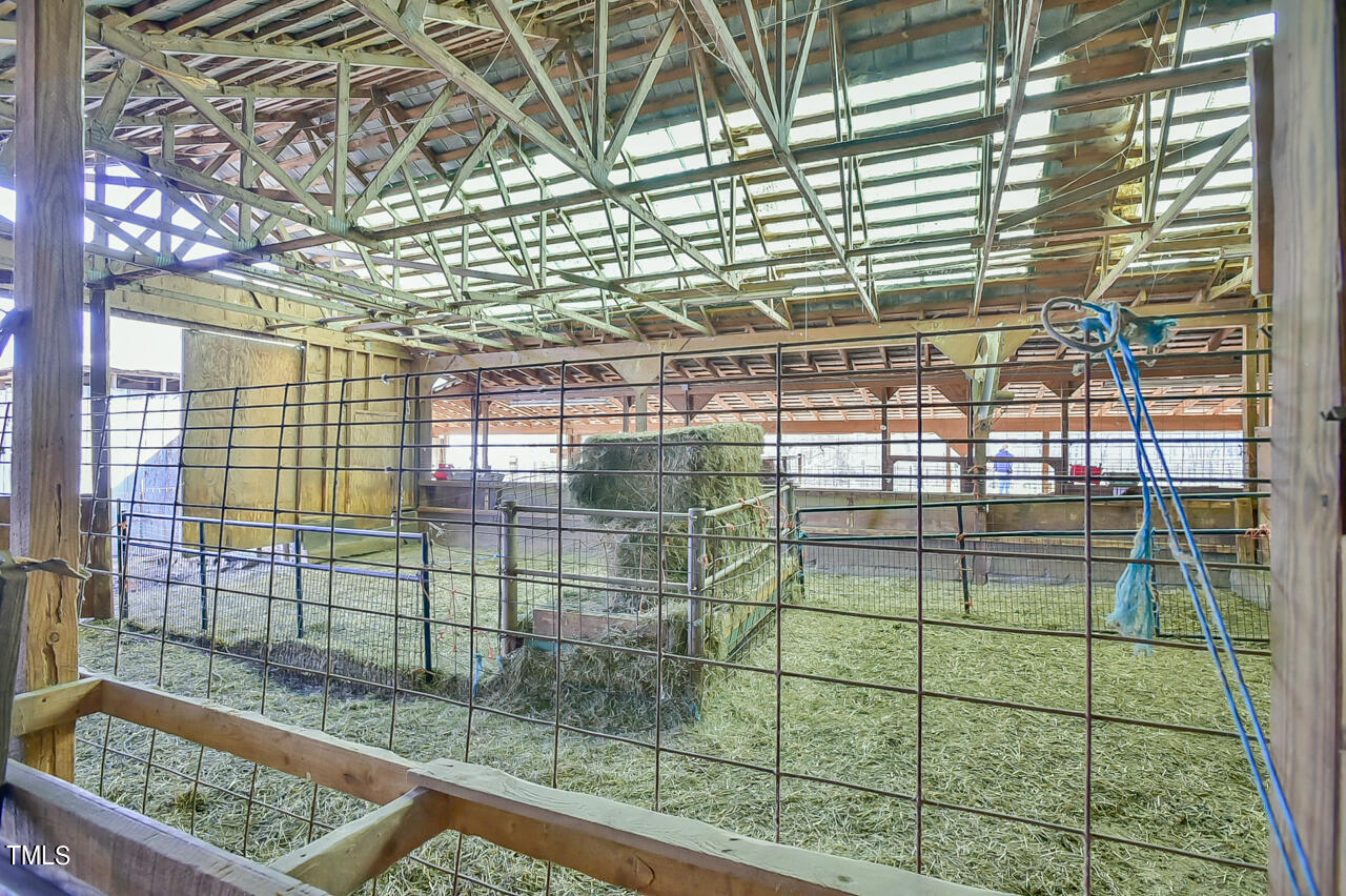 144 Celebrity Dairy Way Property Photo 66