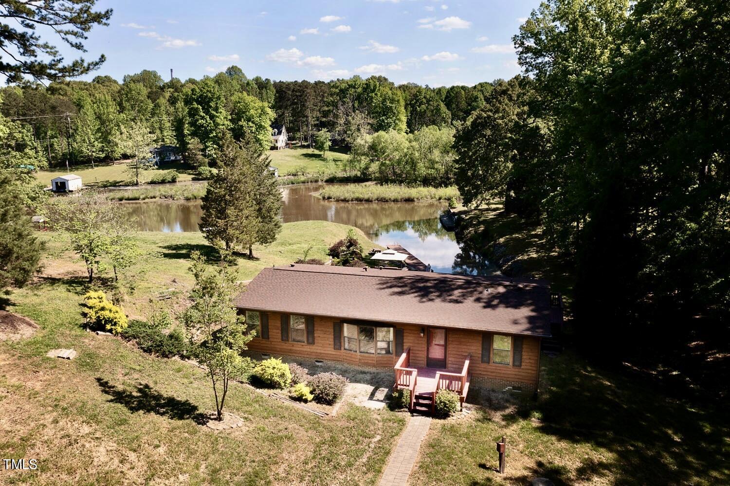 800 Jeff Road Property Photo