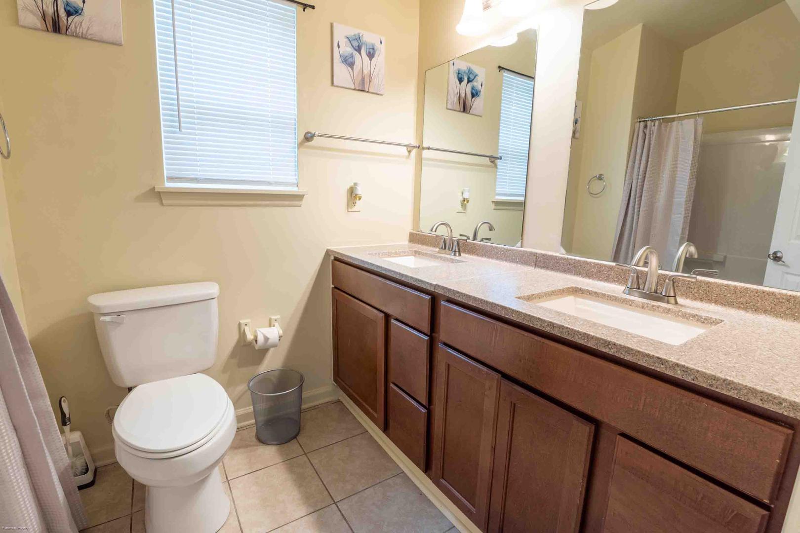 3406 Redgate Drive Property Photo 10