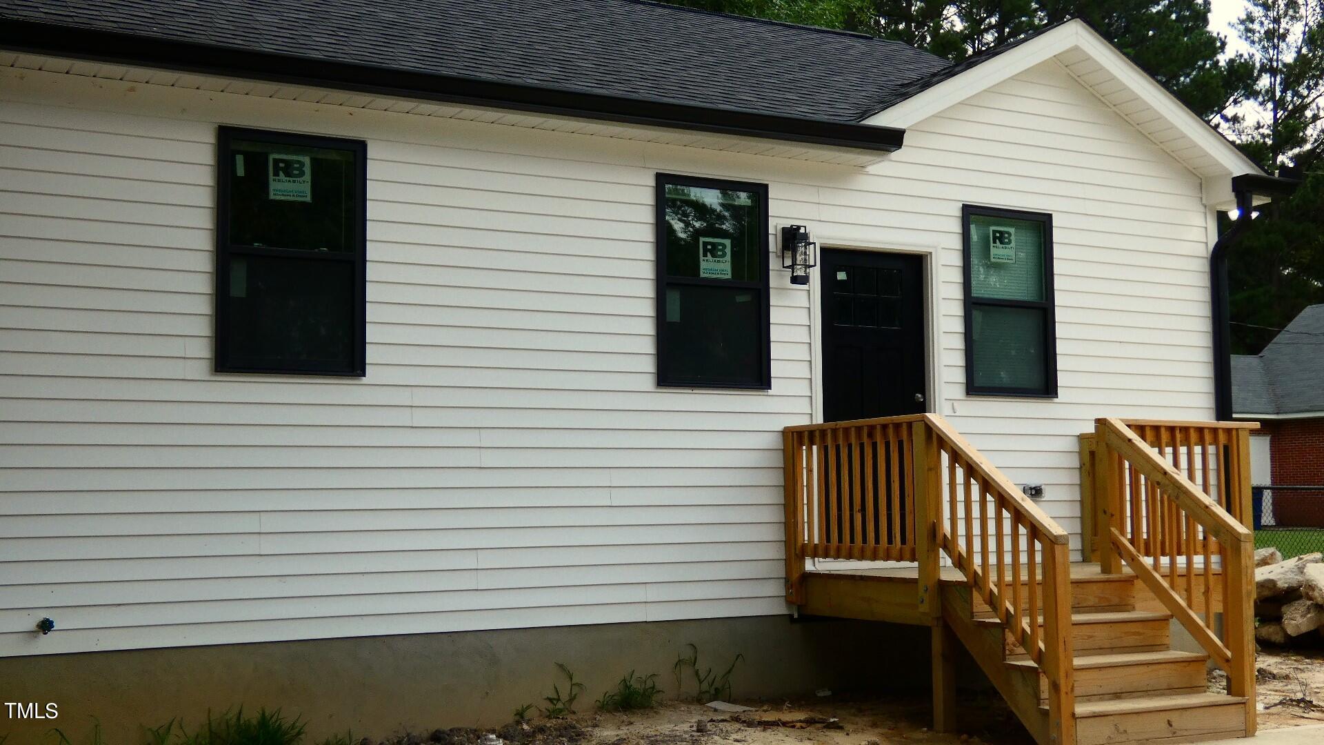 811 Second Avenue Property Photo 1