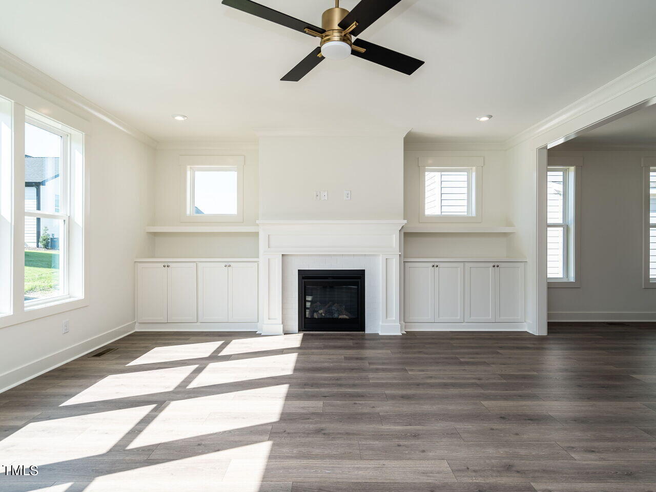 1717 Grassy Falls Lane Property Photo 13