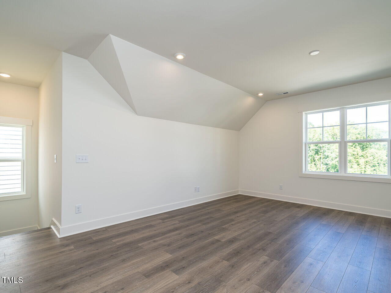 1717 Grassy Falls Lane Property Photo 30