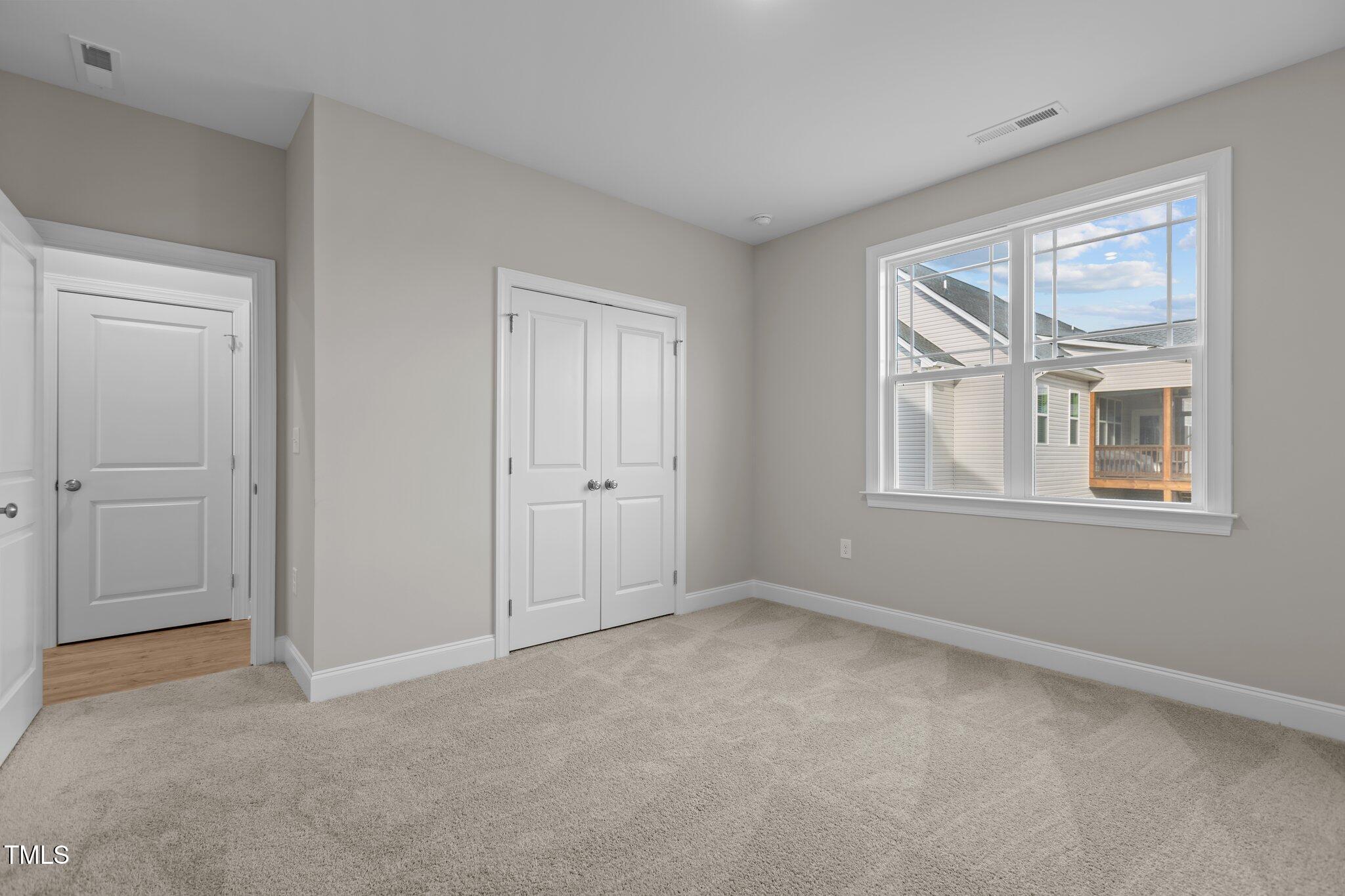 30 Diamond Creek Drive Property Photo 18