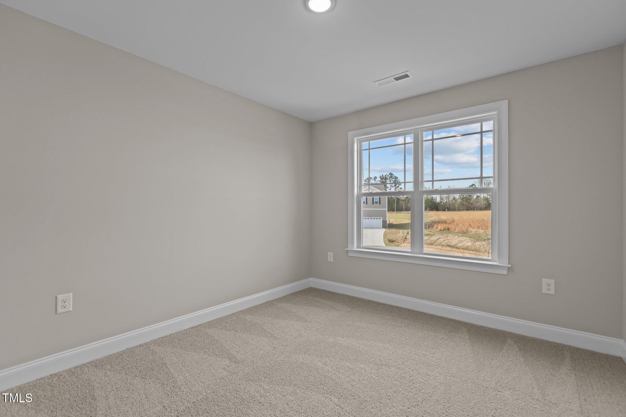 30 Diamond Creek Drive Property Photo 22