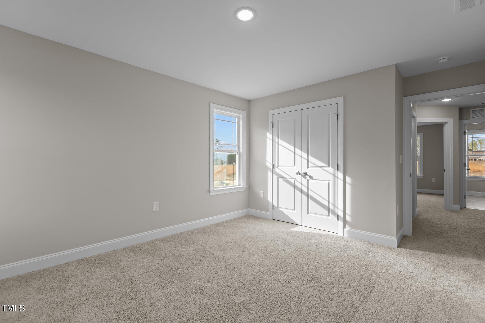30 Diamond Creek Drive Property Photo 26
