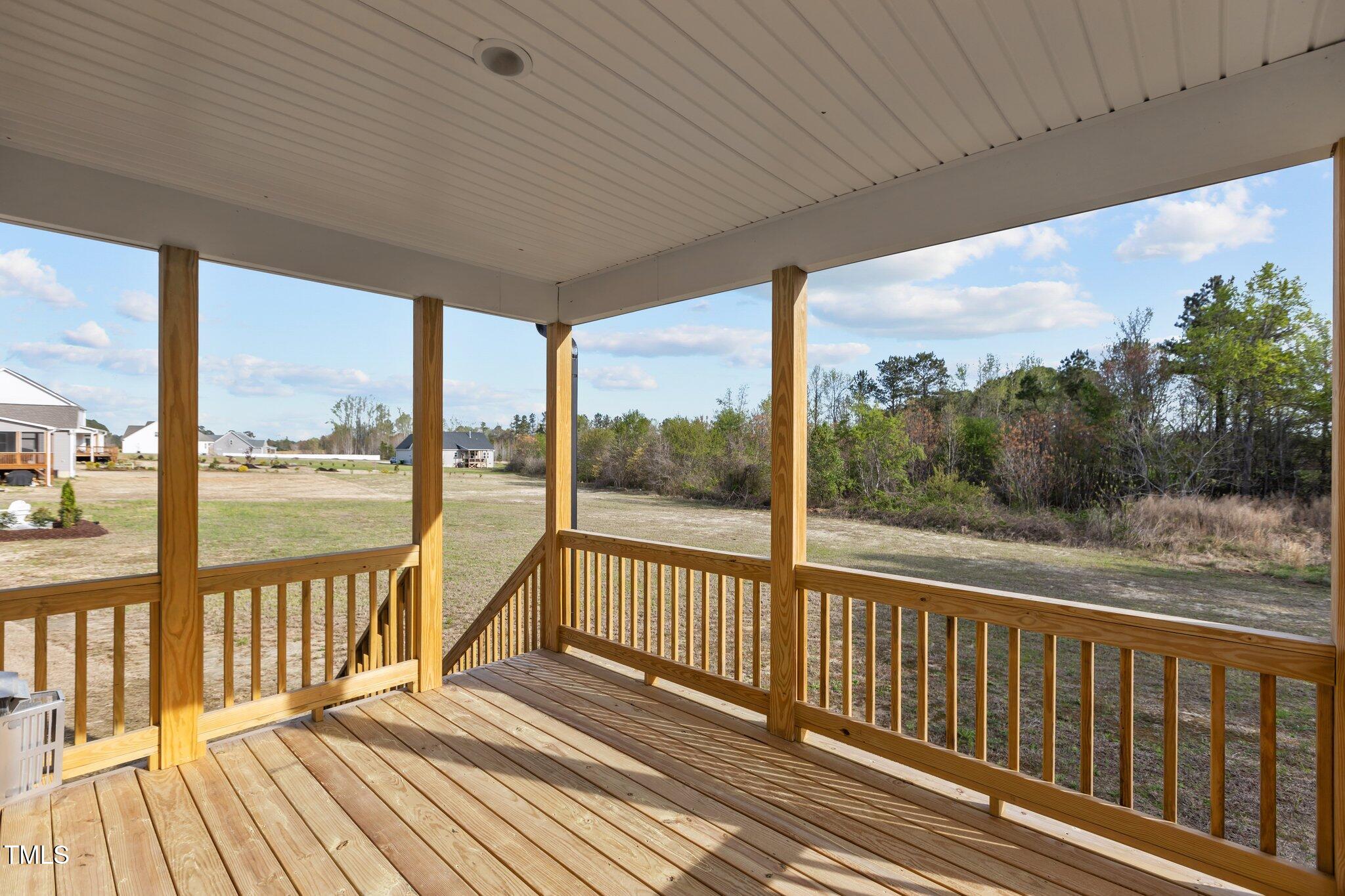 30 Diamond Creek Drive Property Photo 29