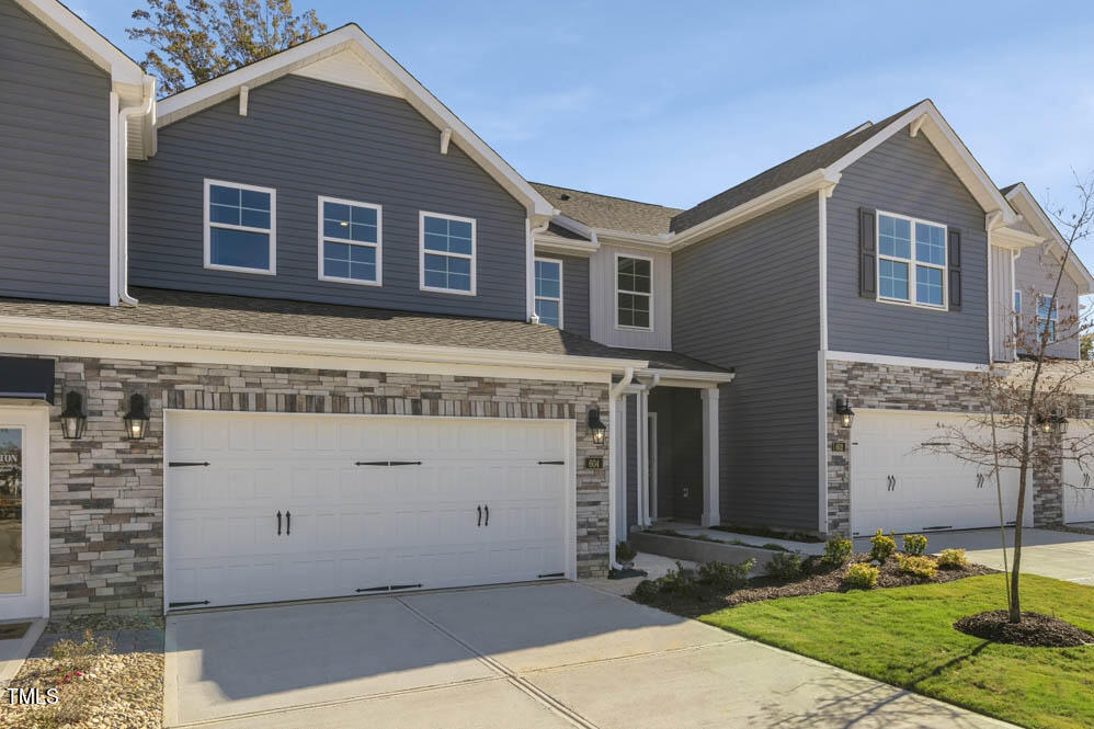 2321 Sugar Cone Way Property Photo 4