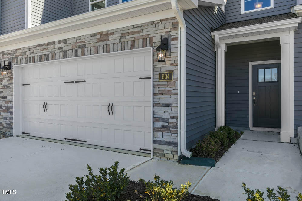 2321 Sugar Cone Way Property Photo 5