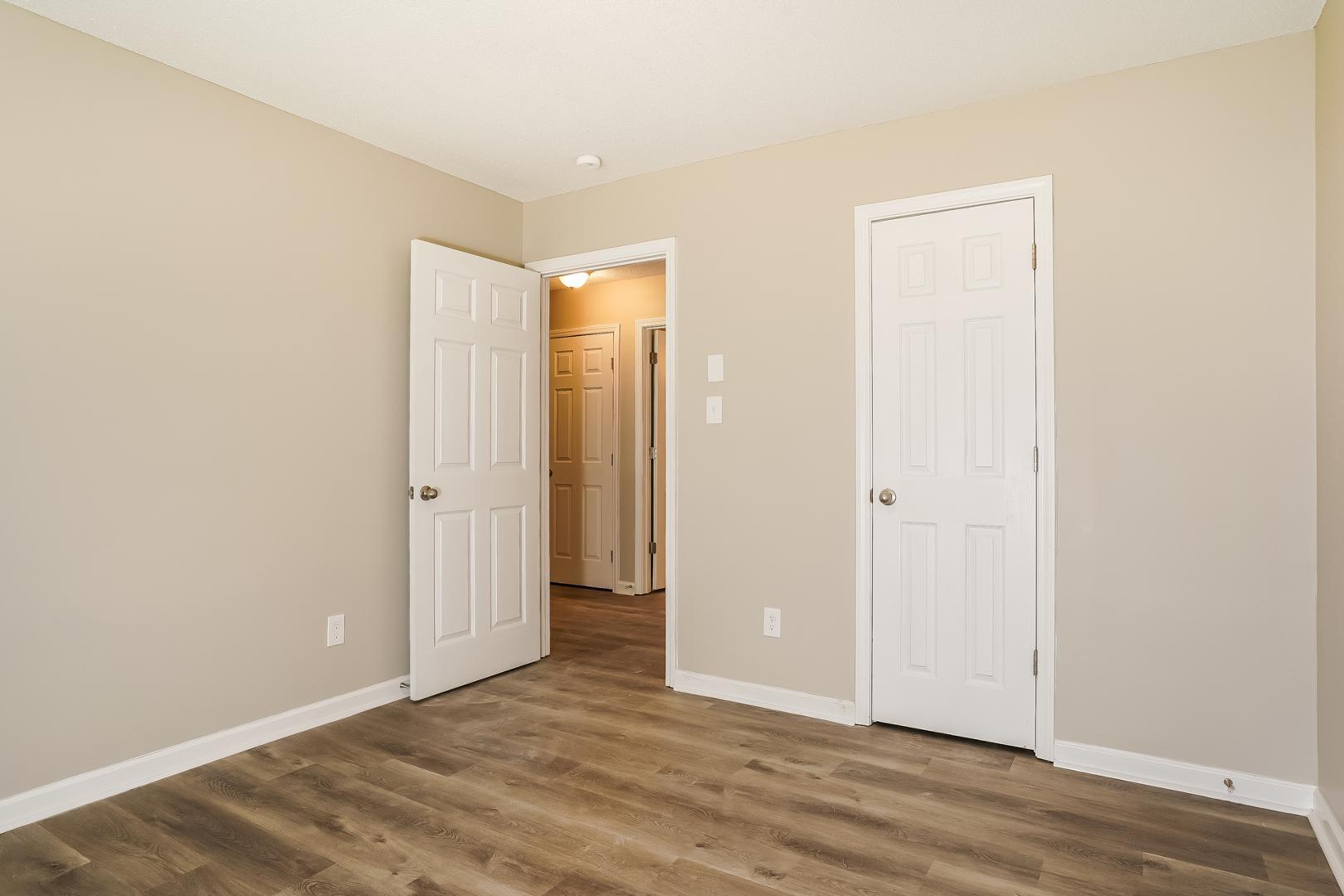 1110 Allgood Street Property Photo 14