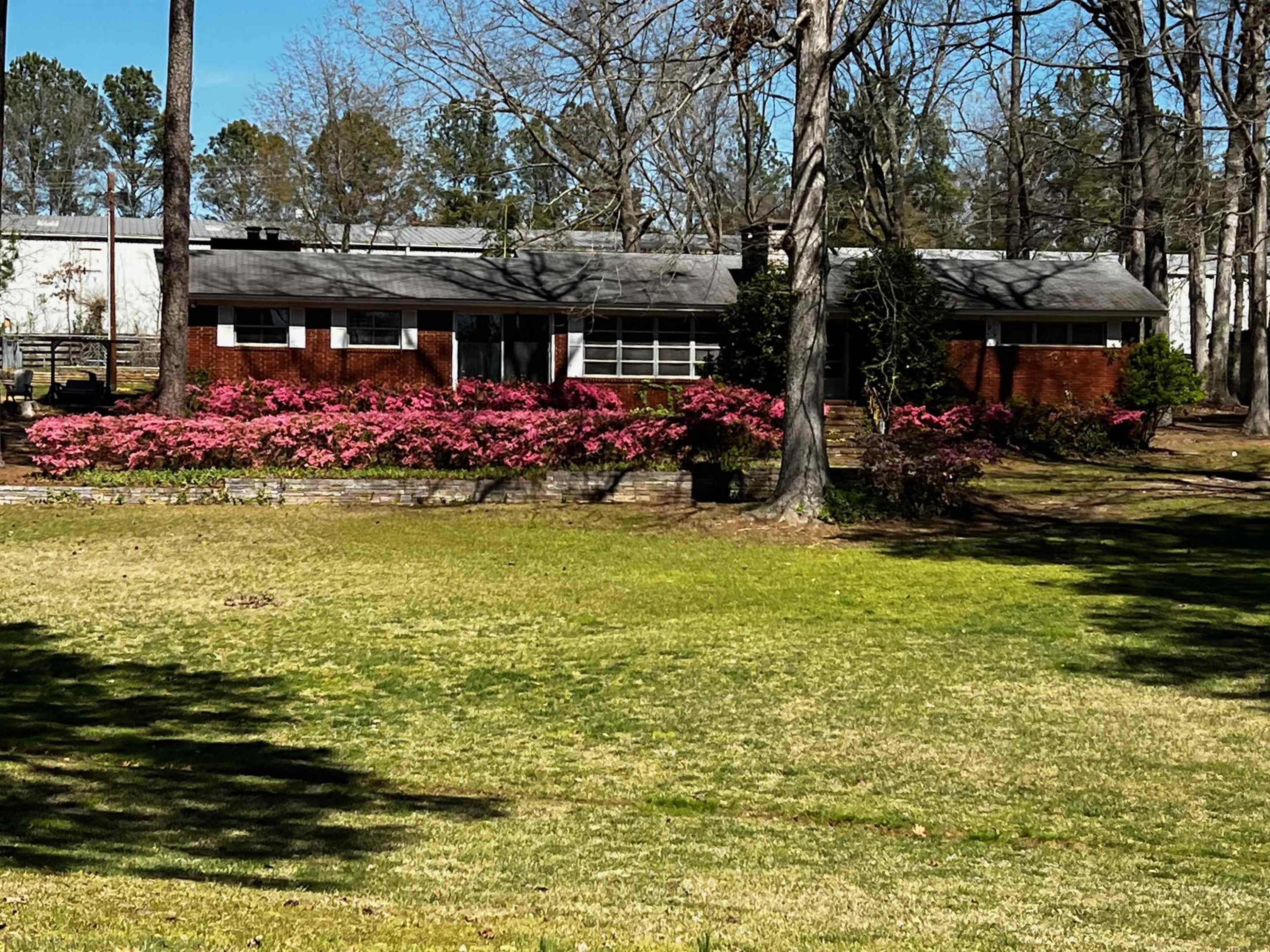 3007 Old Raleigh Road Property Photo 14