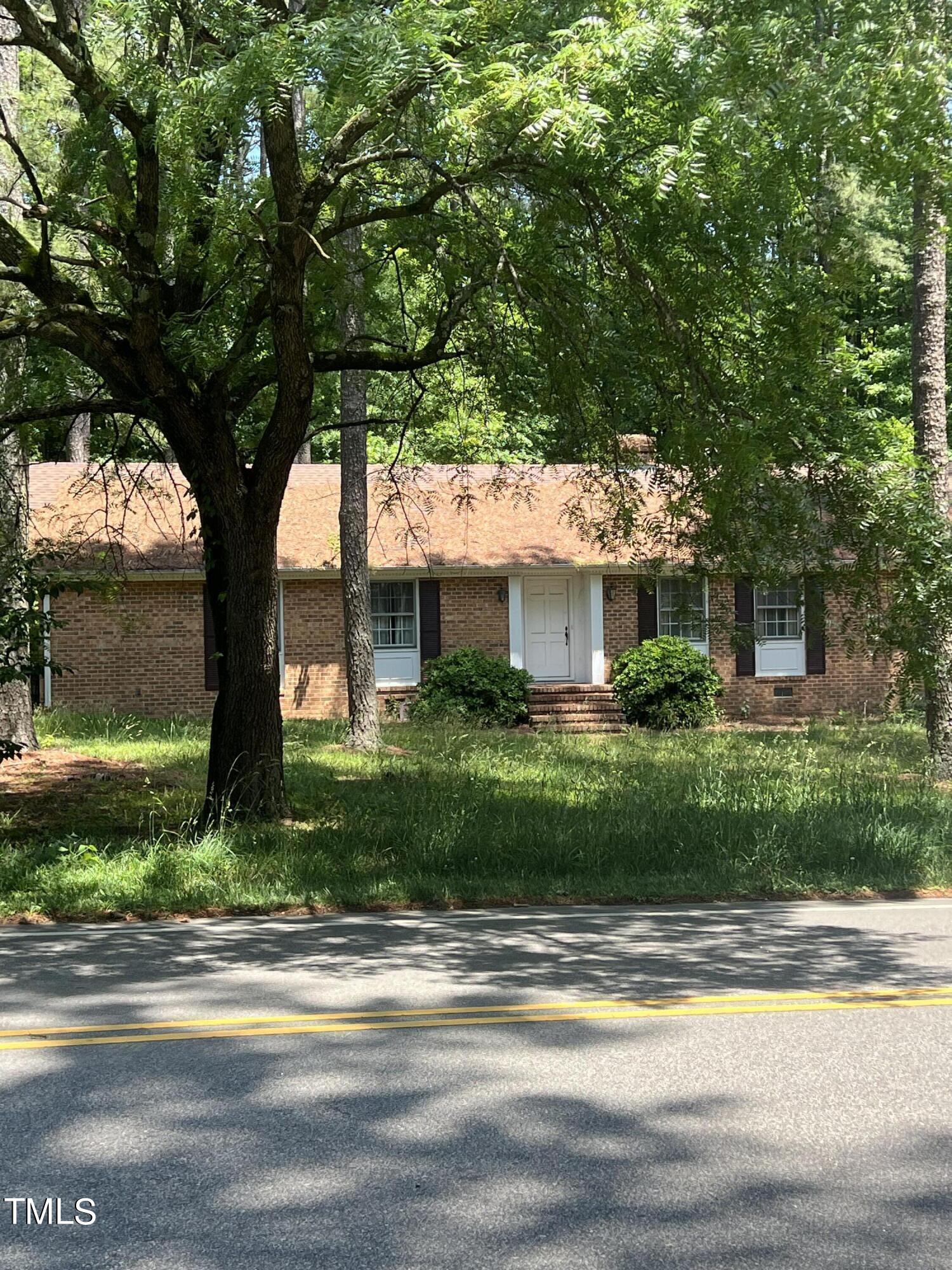 614 W Chatham Street Property Photo 1
