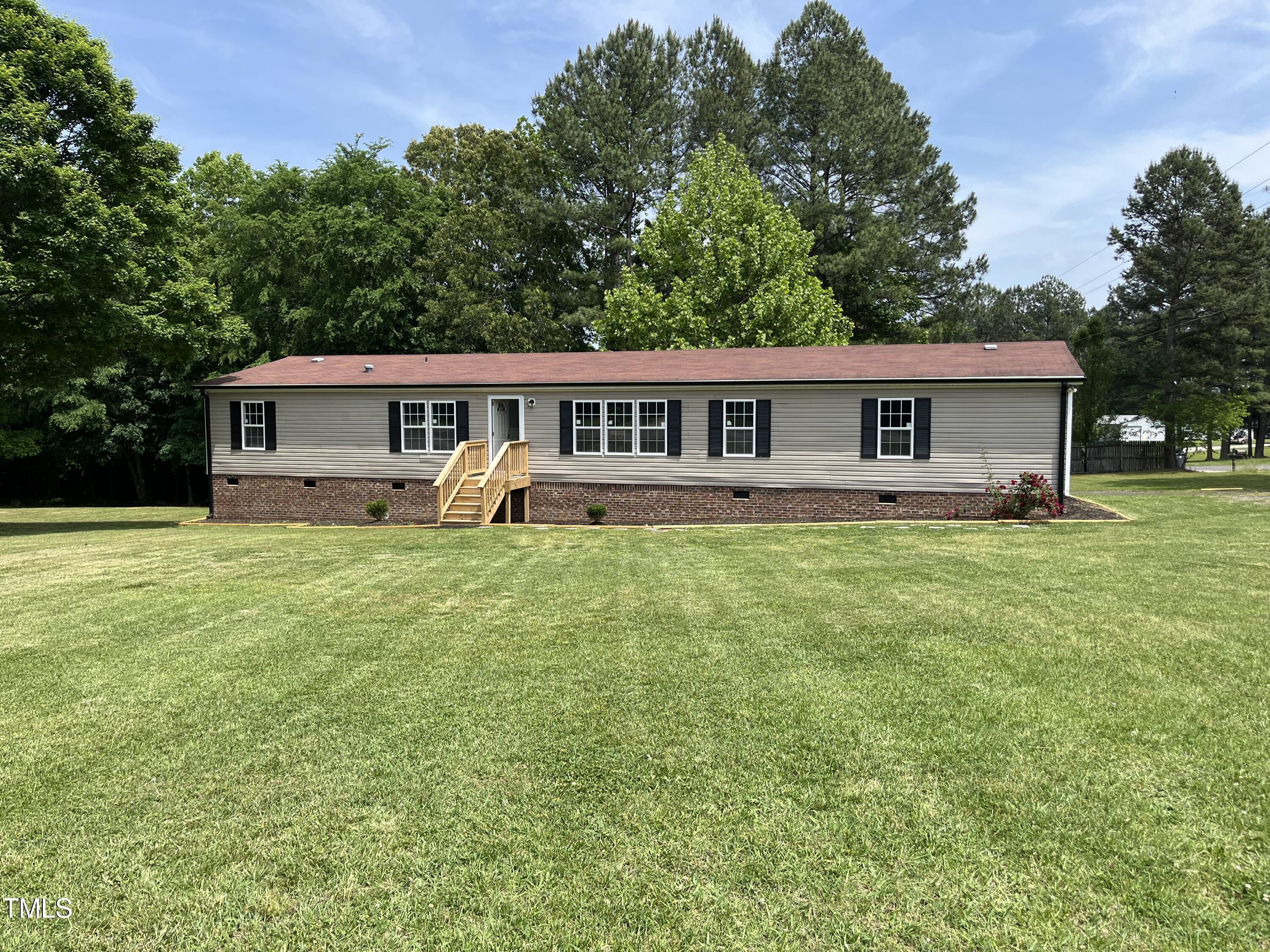 1686 Briggs Road Property Photo 2
