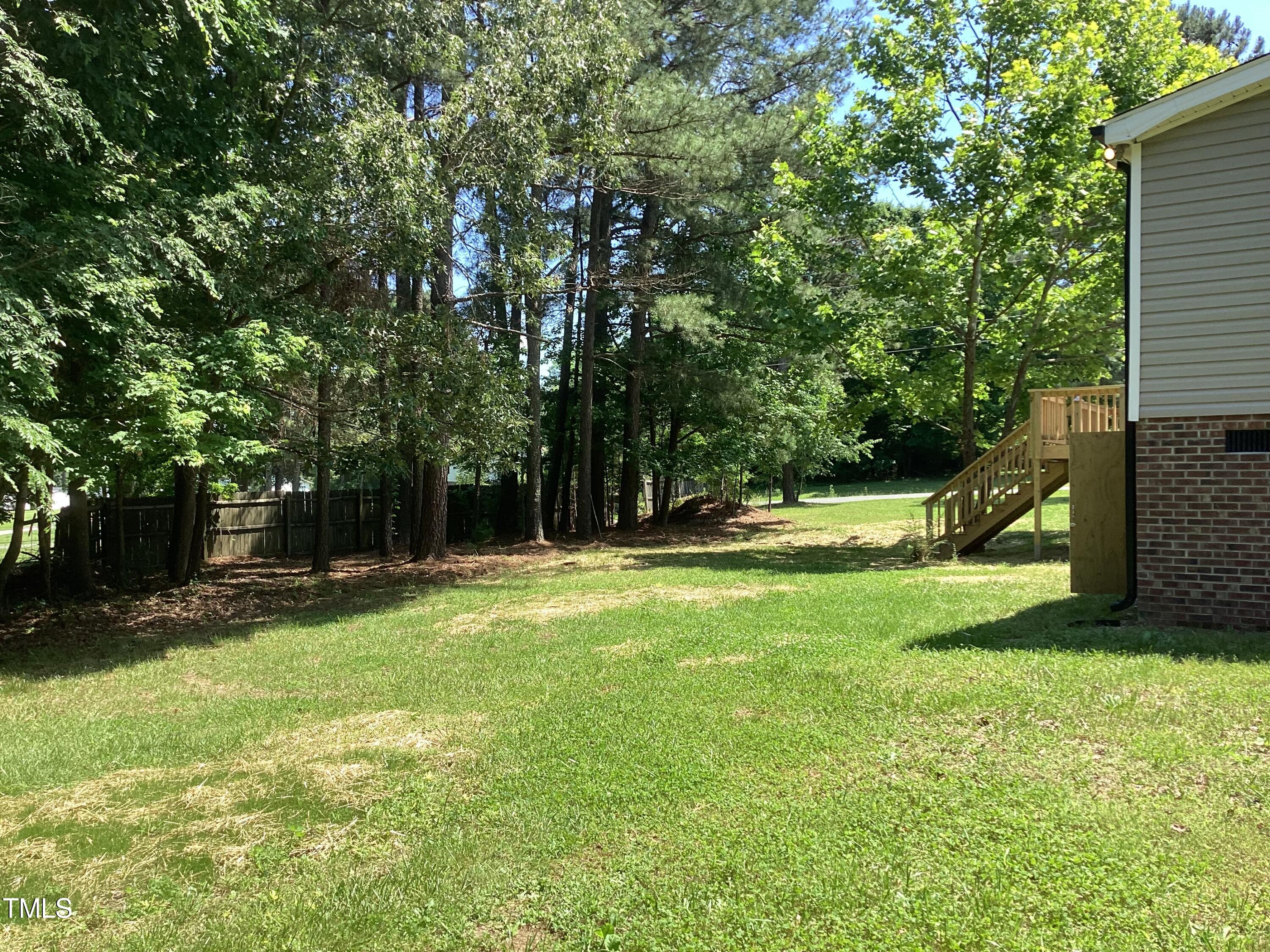 1686 Briggs Road Property Photo 9
