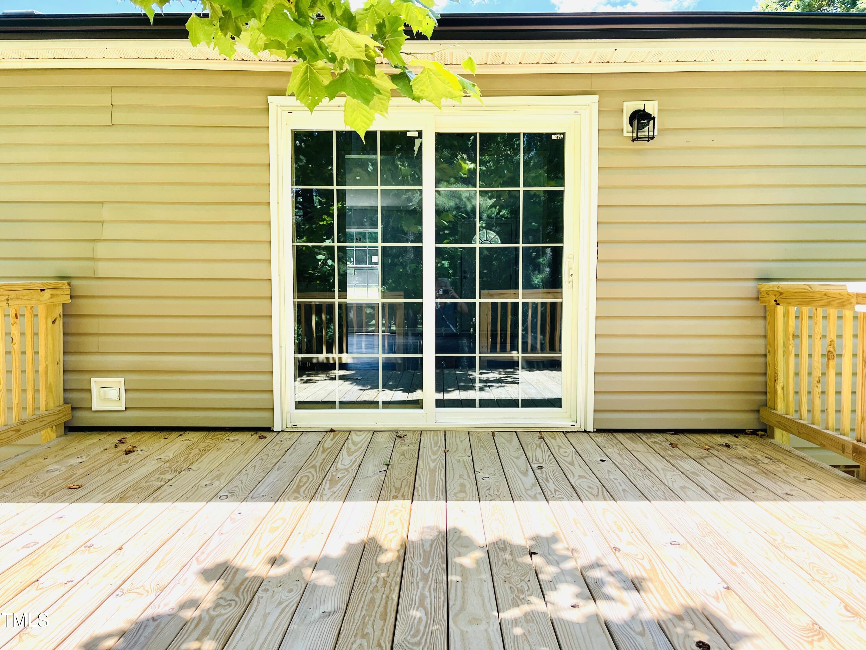 1686 Briggs Road Property Photo 11