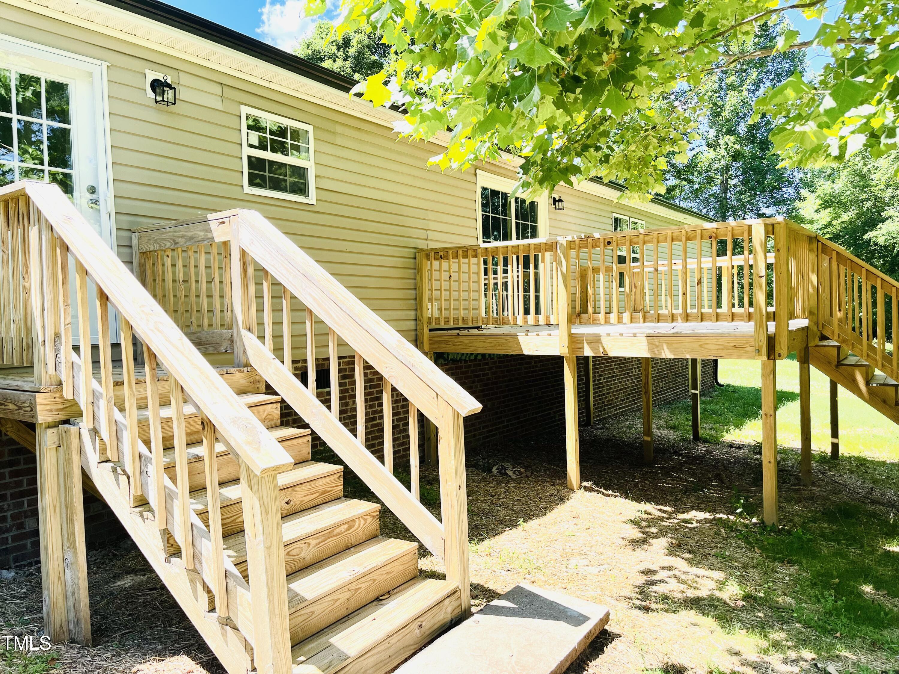 1686 Briggs Road Property Photo 12