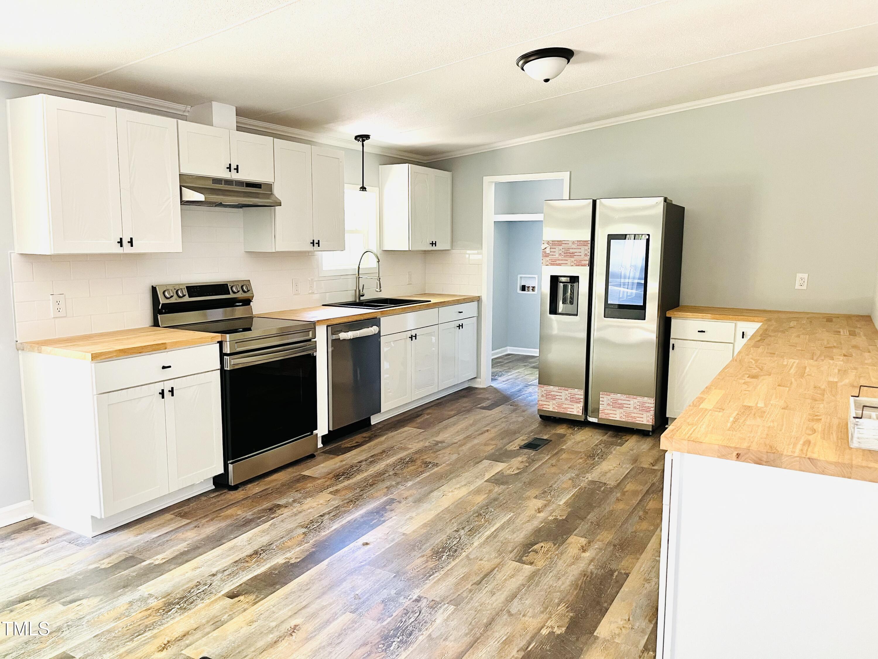 1686 Briggs Road Property Photo 17