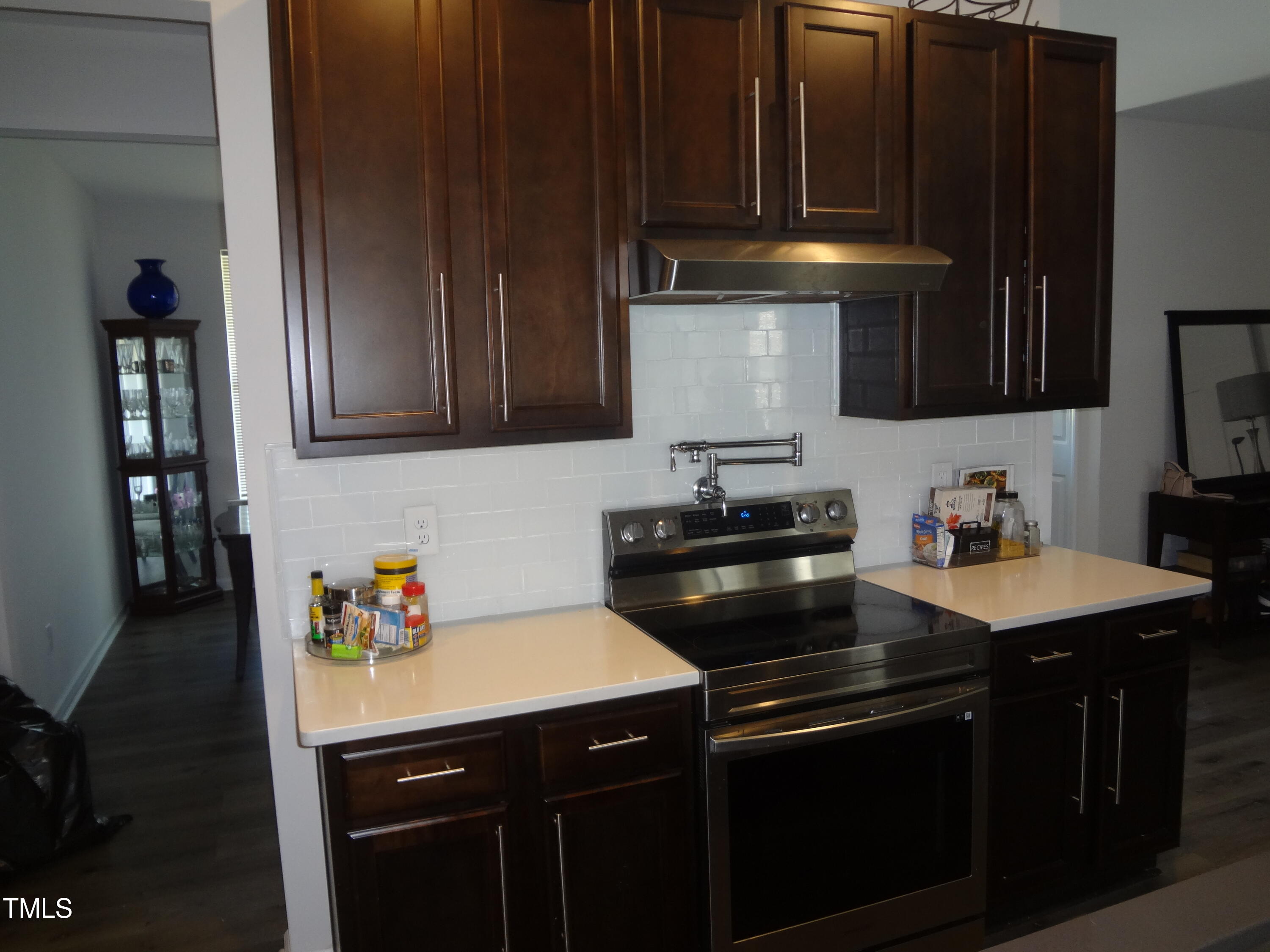 1850 Gillburg Road Property Photo 6