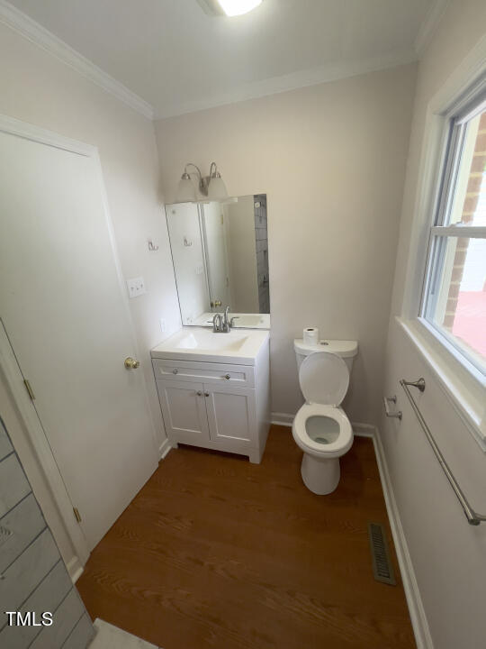 1948 Malone Road Property Photo 8