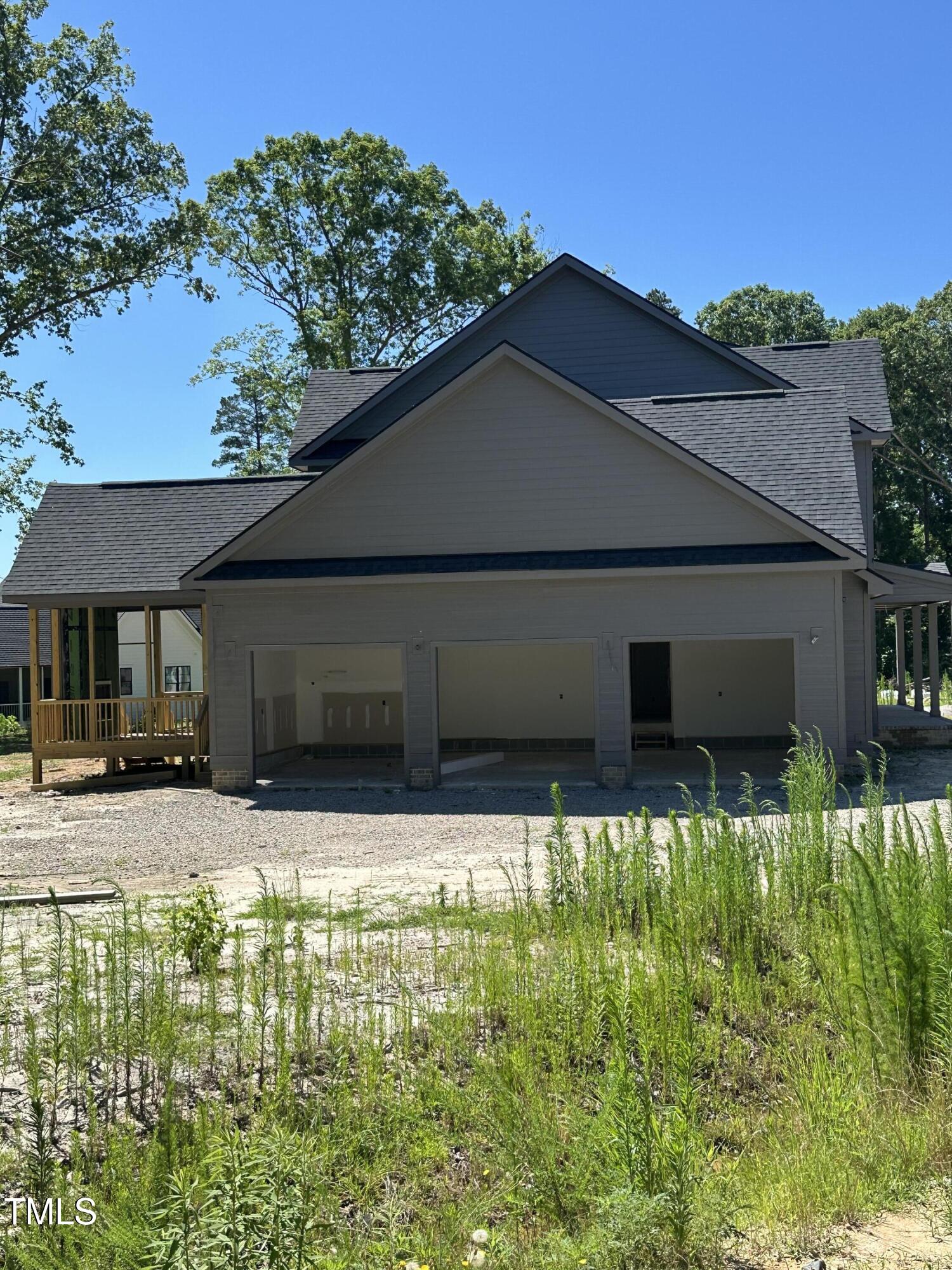 133 Slocum Court Property Photo 7