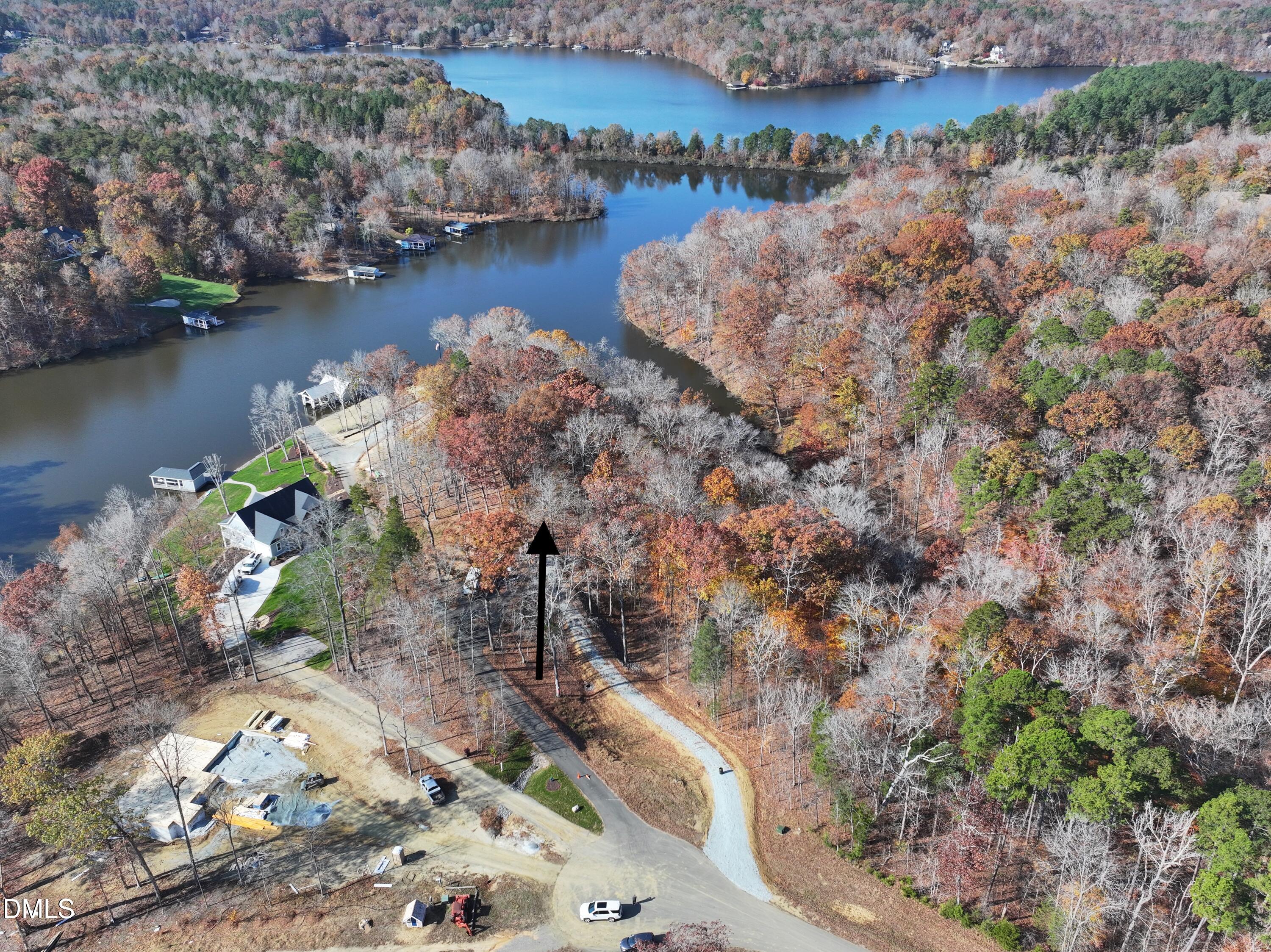 34 Summer Oak Drive Property Photo 6