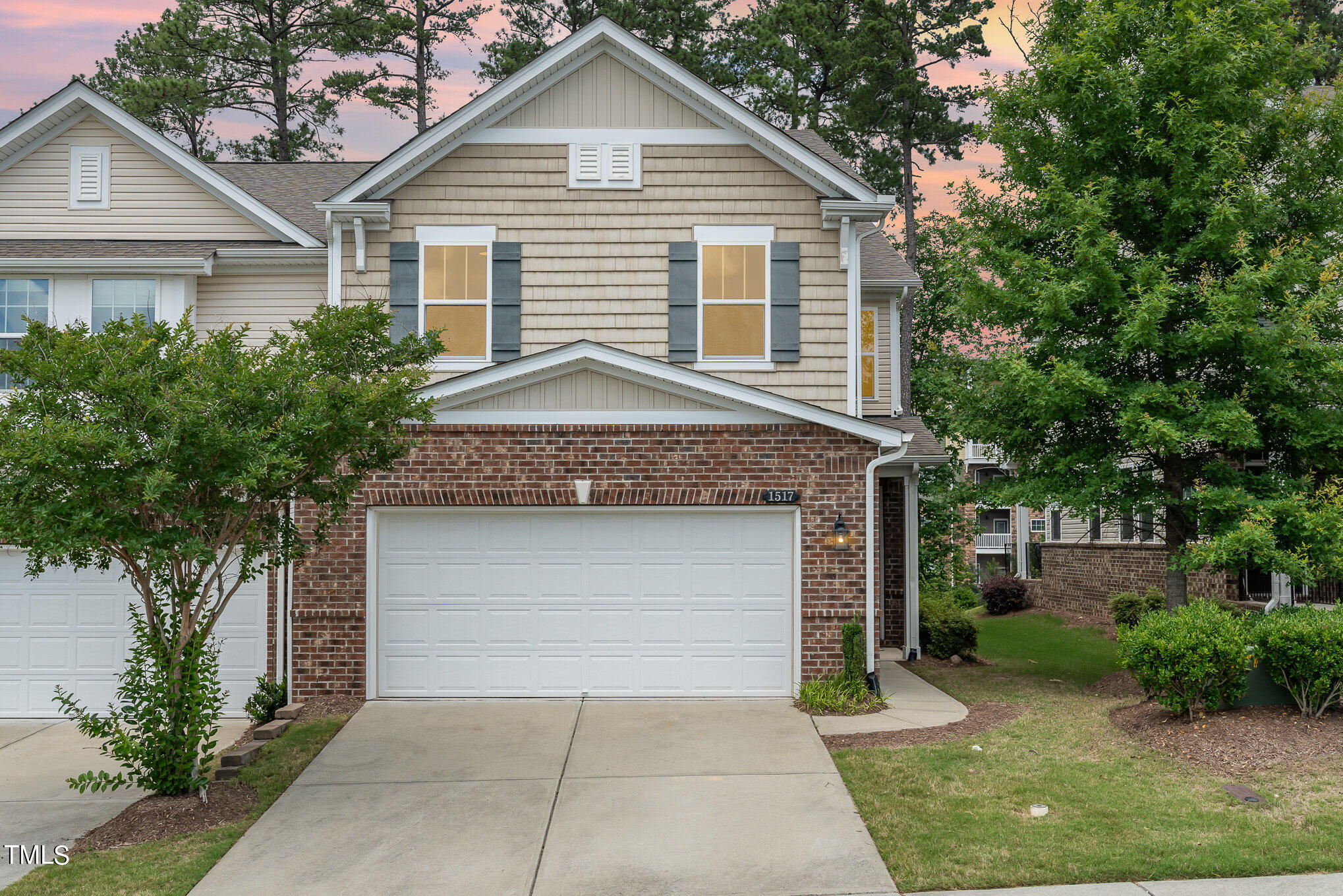 1517 Glenwater Drive Property Photo 1