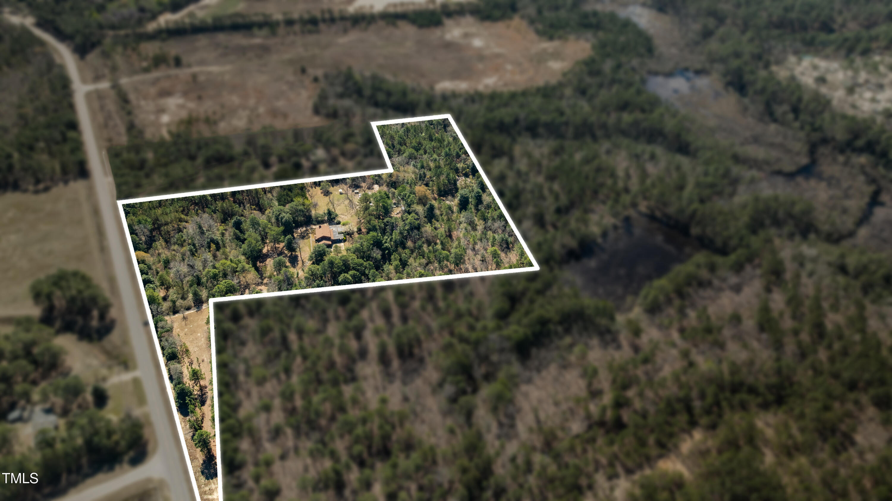 3608 Doc Bennett Road Property Photo 4