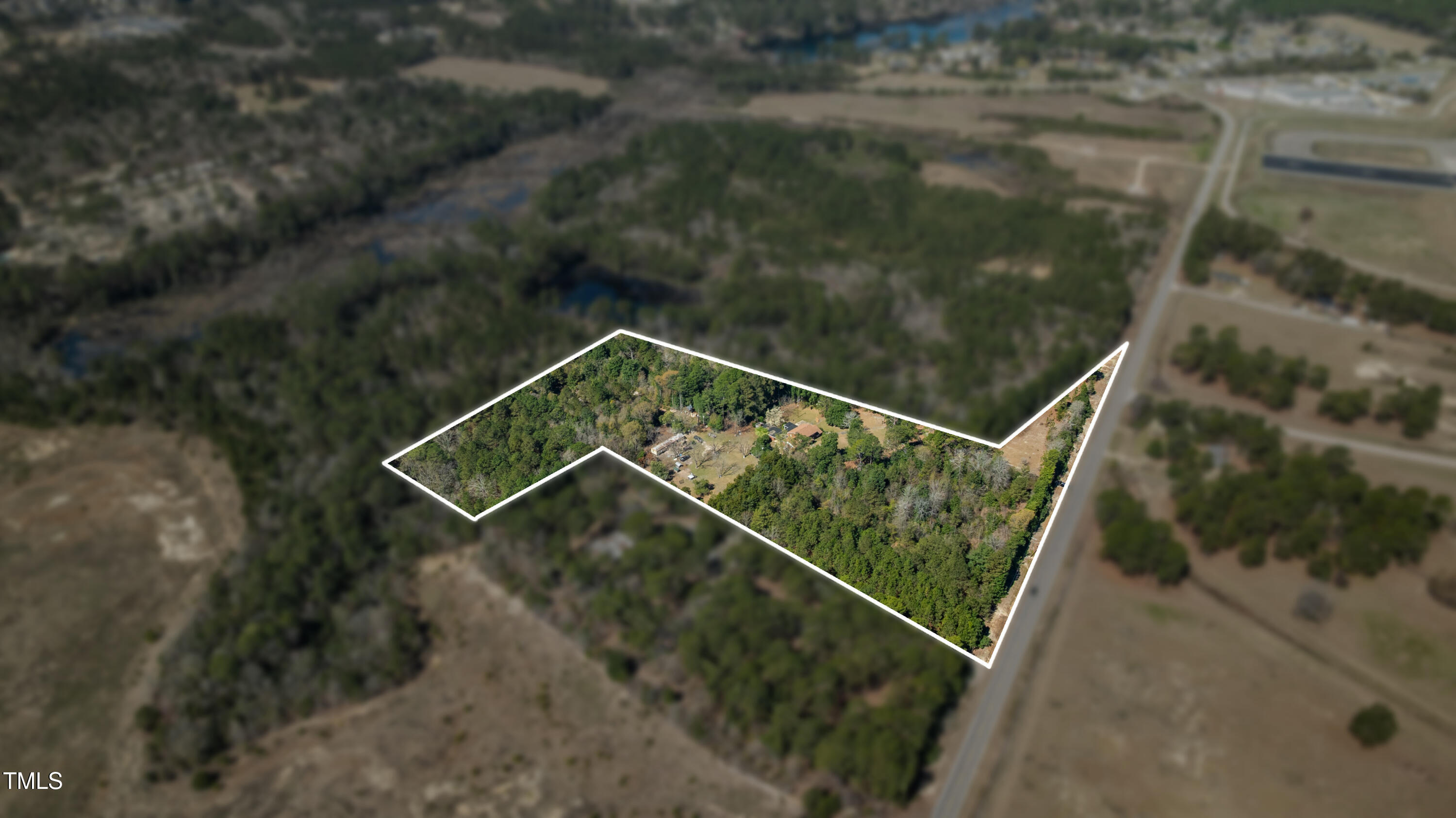 3608 Doc Bennett Road Property Photo 6
