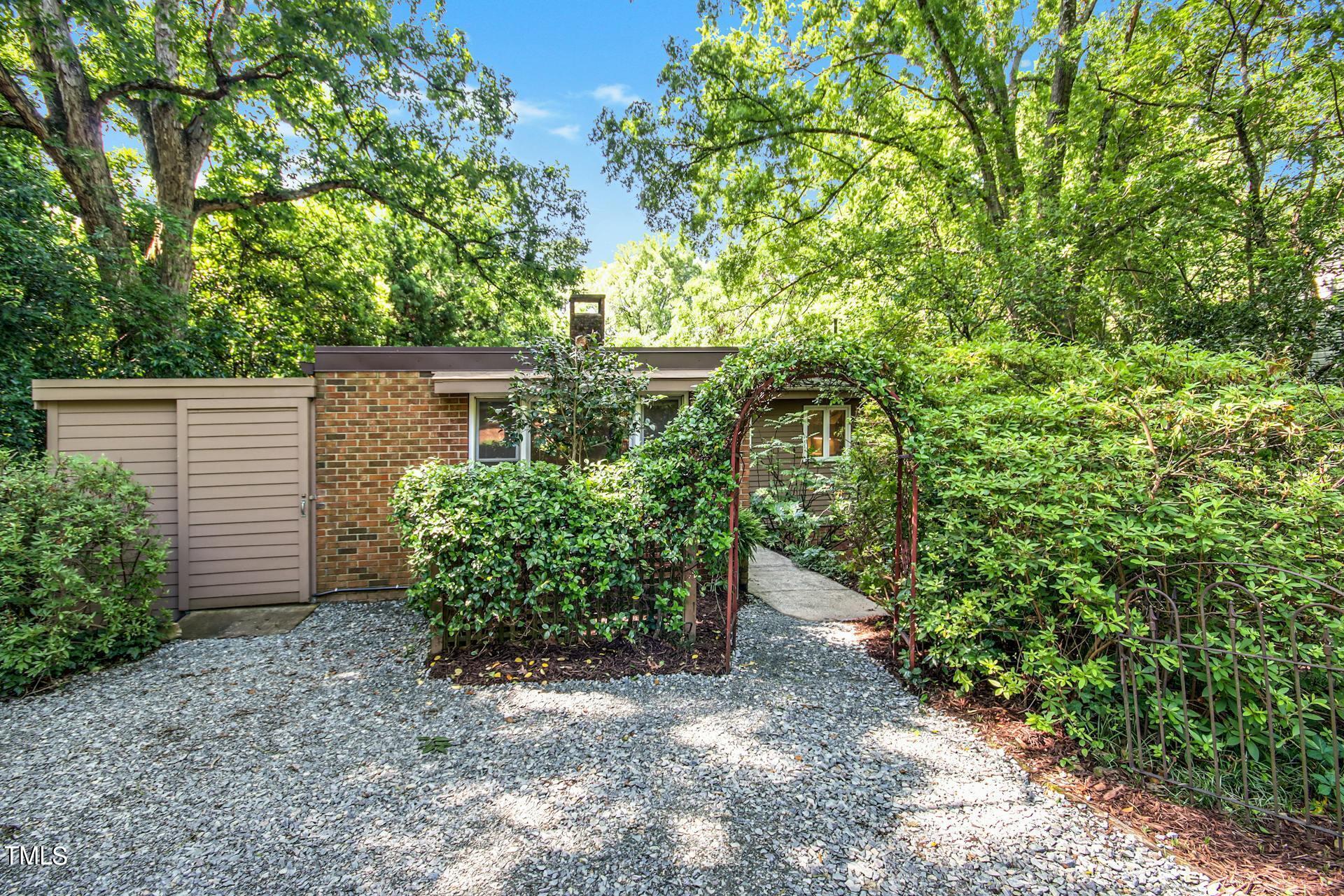 16 Davie Circle Property Photo 1