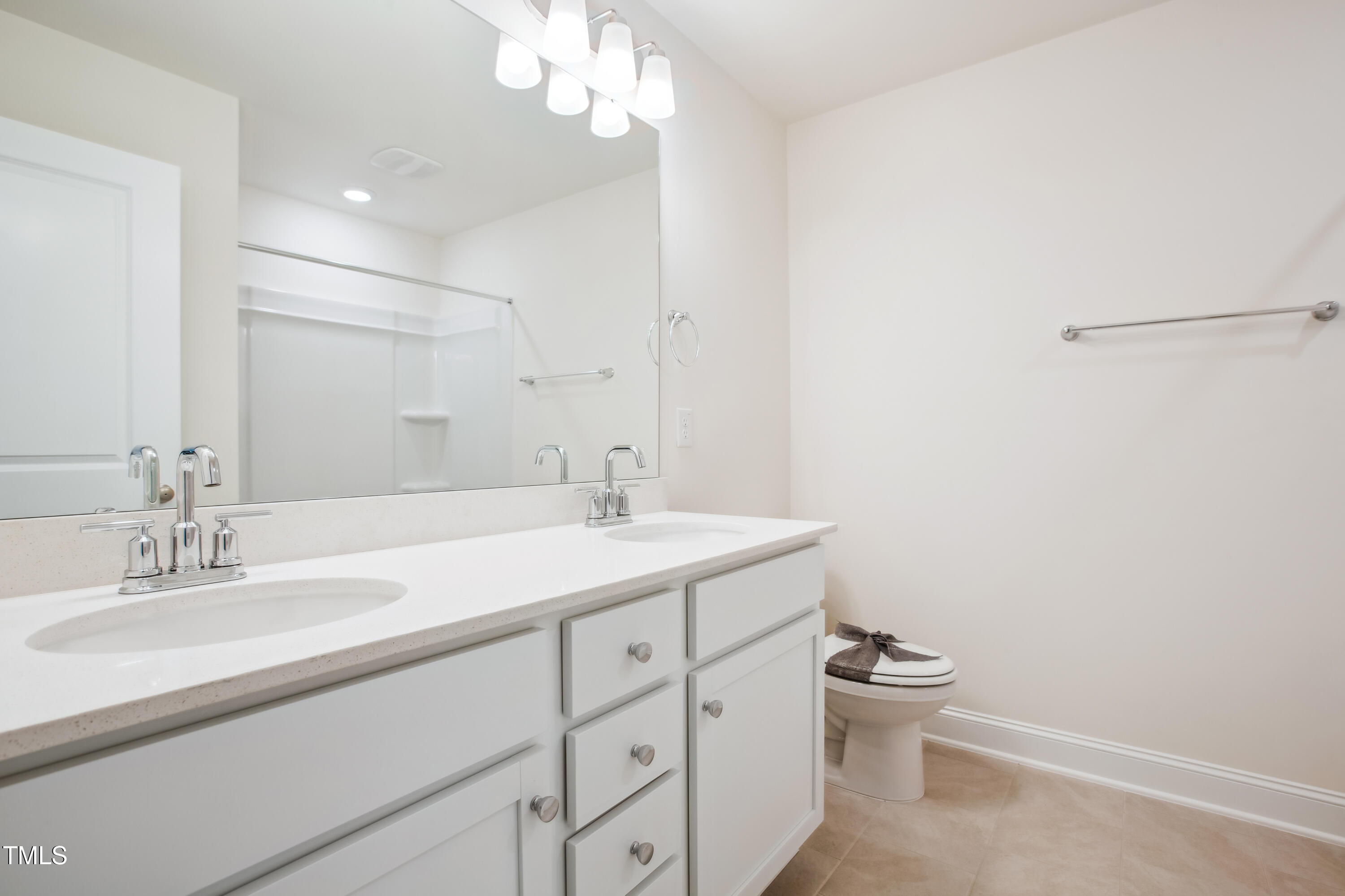 73 Artic Circle Property Photo 23