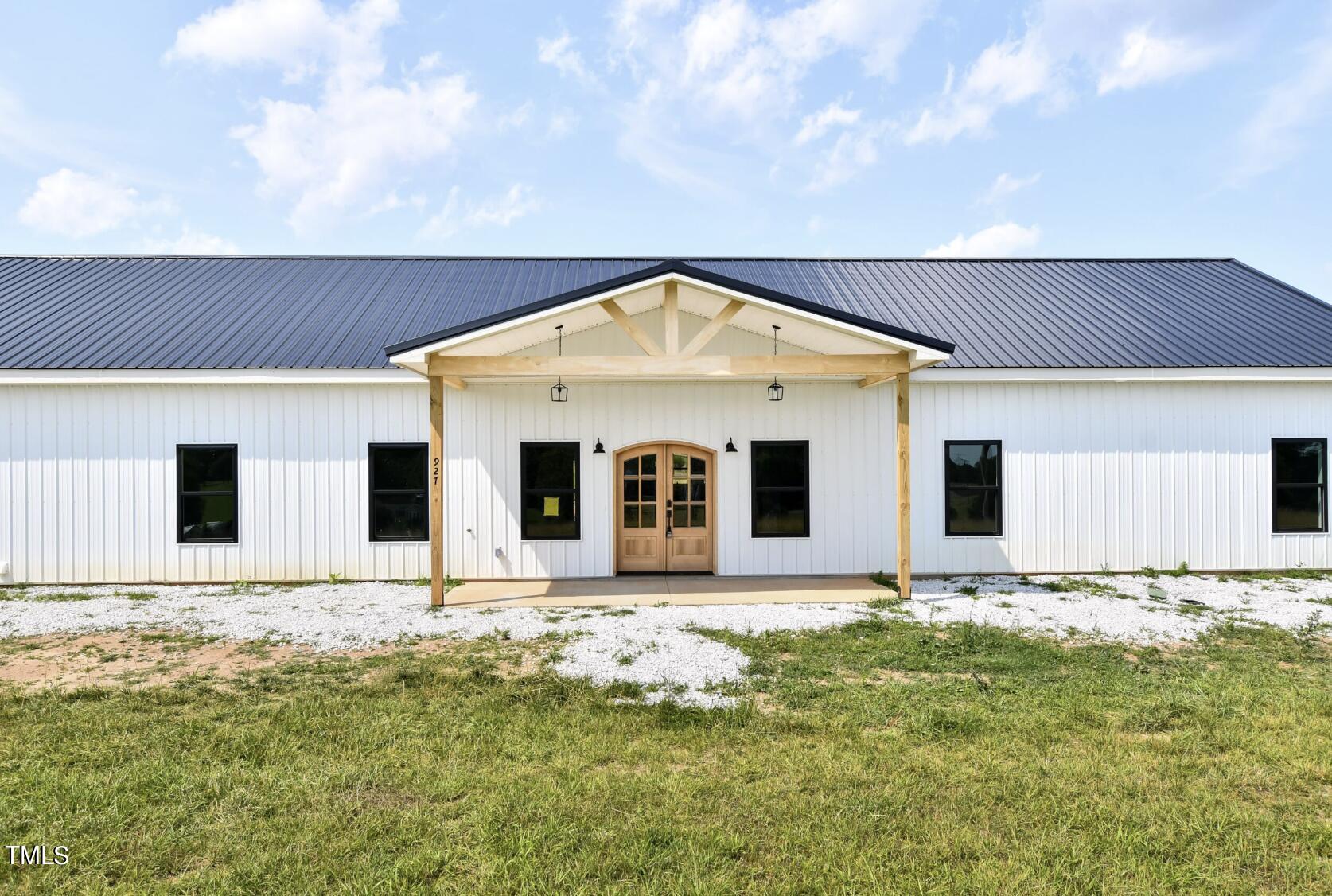 6859 Race Track Road Property Photo 4